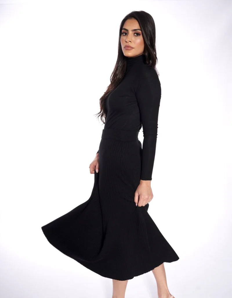 A Line Knit Midi Skirt - Image 9
