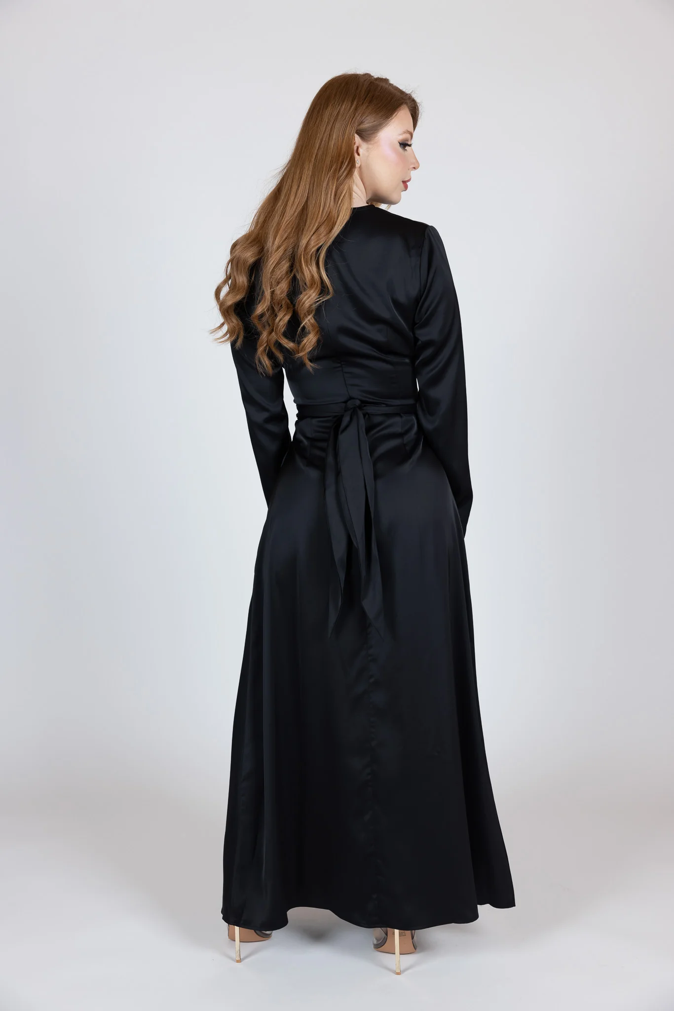 Abril Satin Tie Abaya - Image 17
