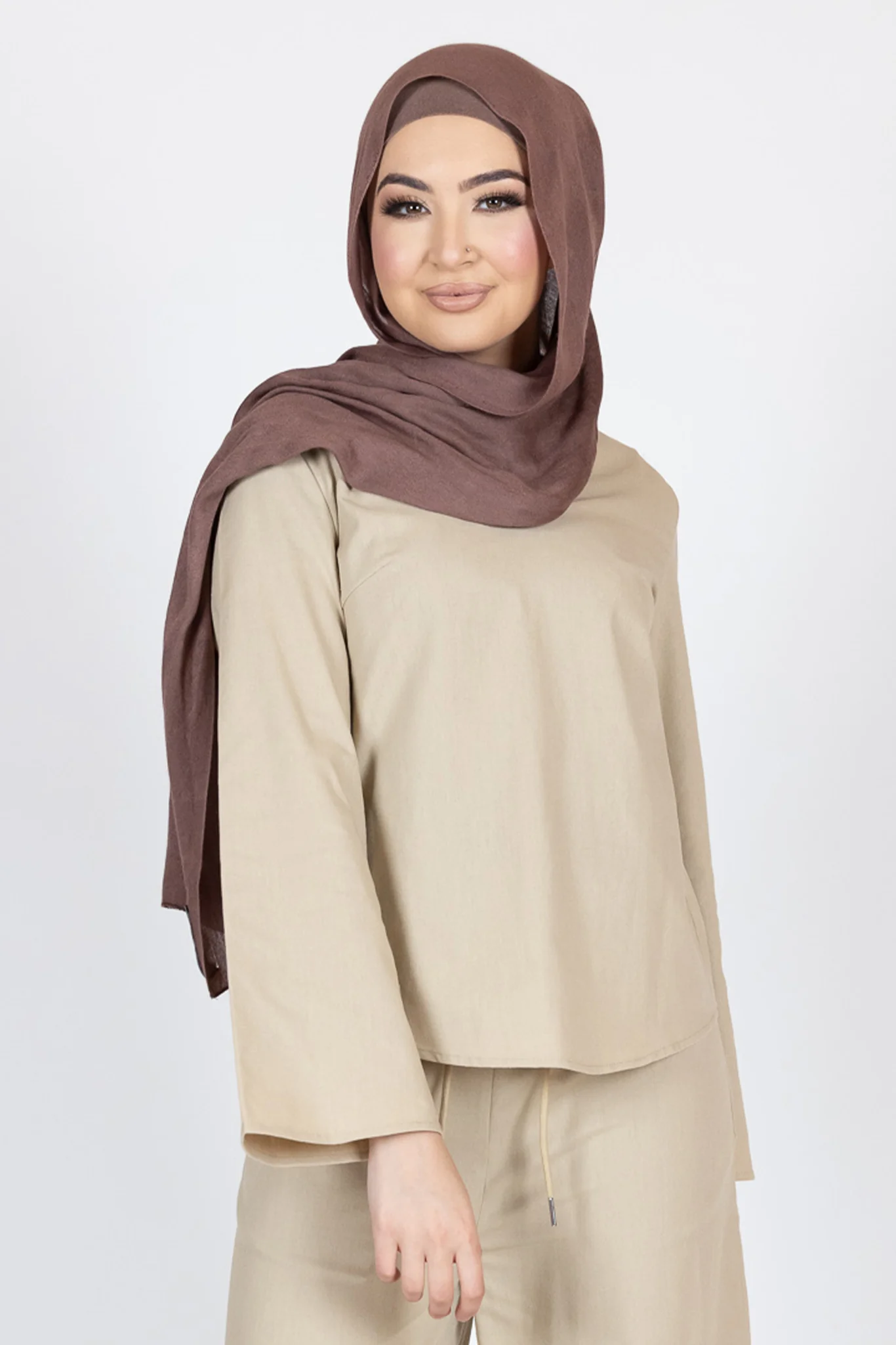 Adira Linen Blouse - Image 2