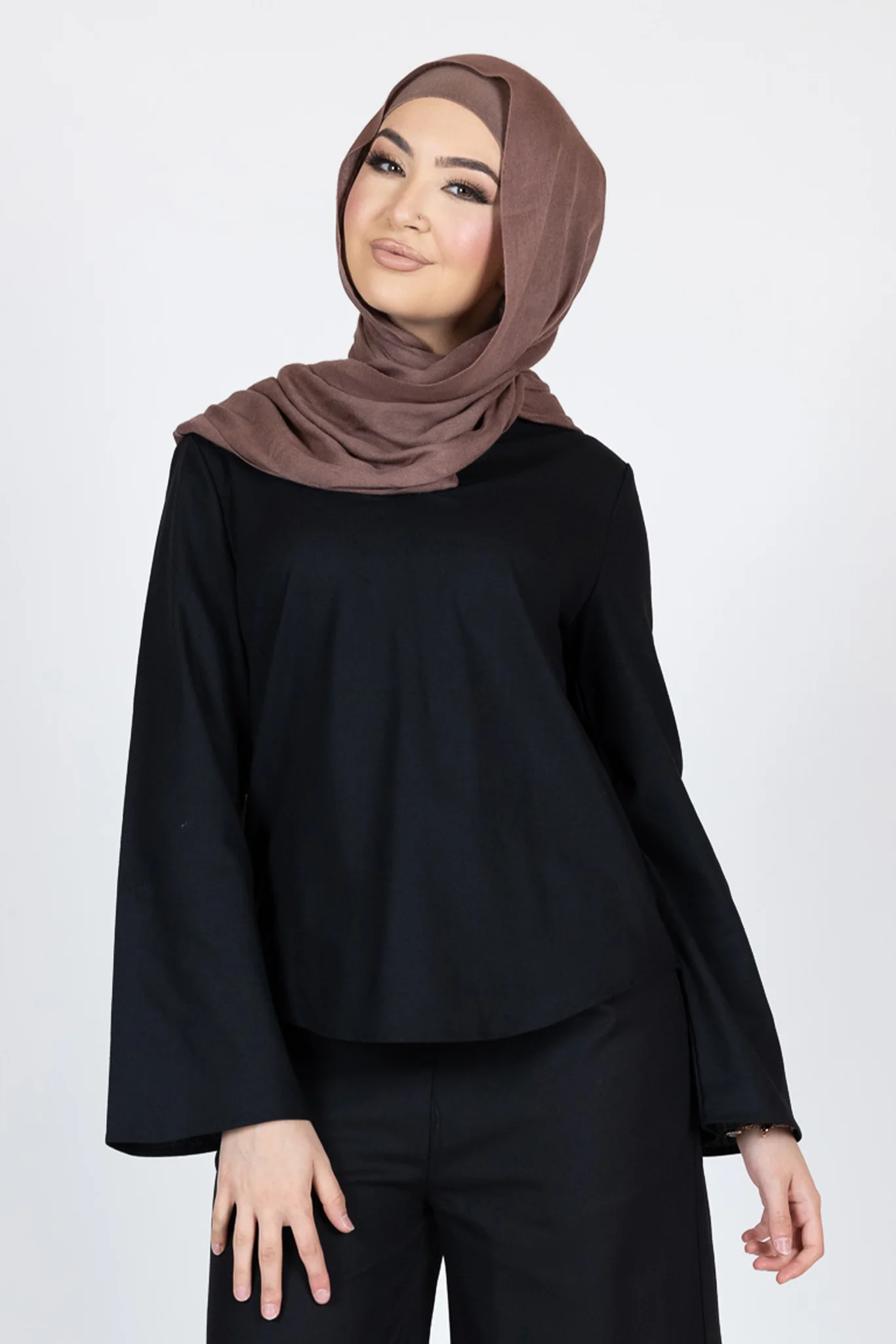 Adira Linen Blouse - Image 5