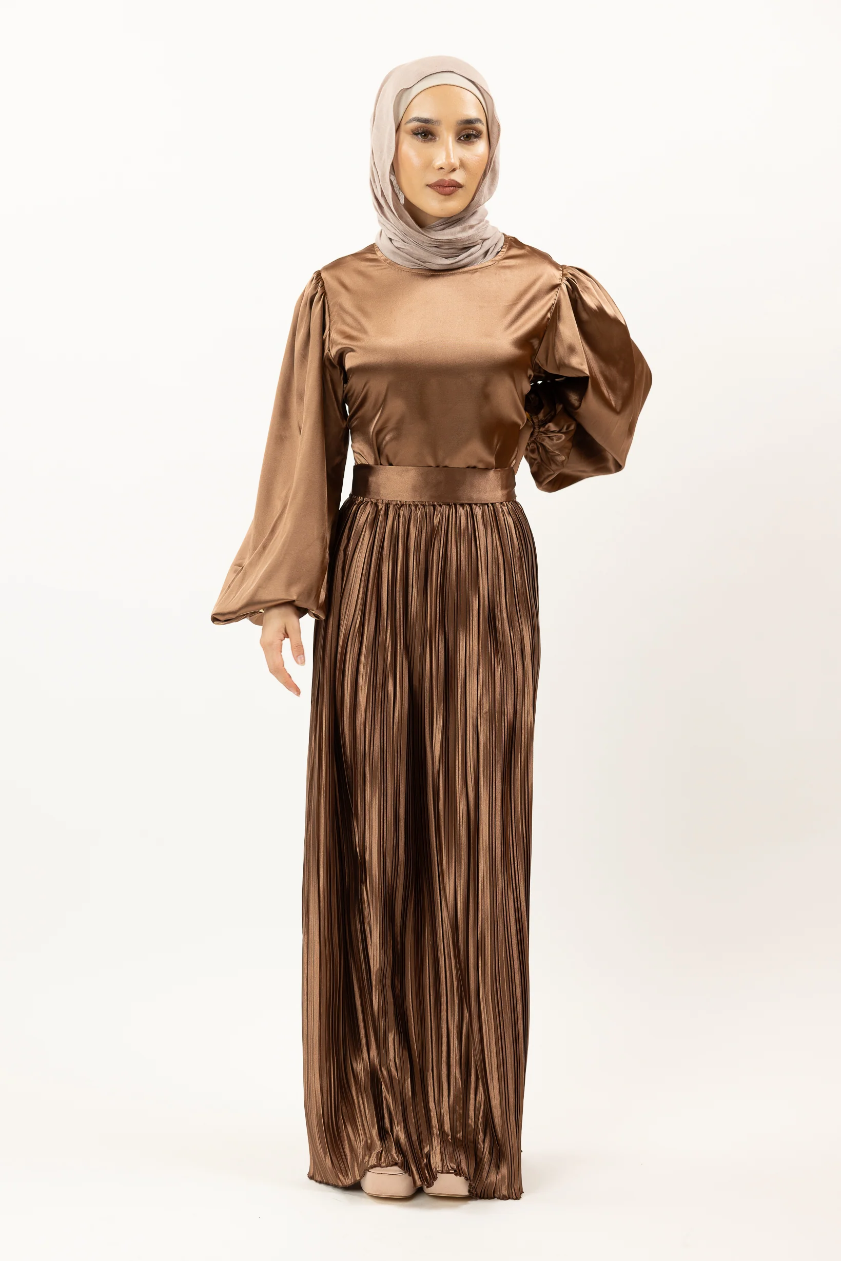 Aliyah Pleated Skirt - Image 2