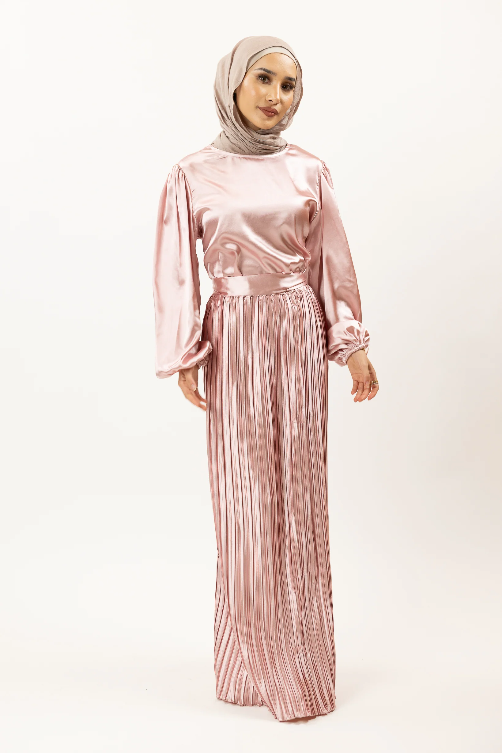 Aliyah Pleated Skirt - Image 6