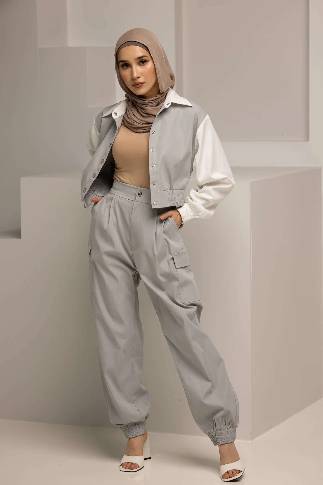 Amana Pocket Chino Pants - Image 2