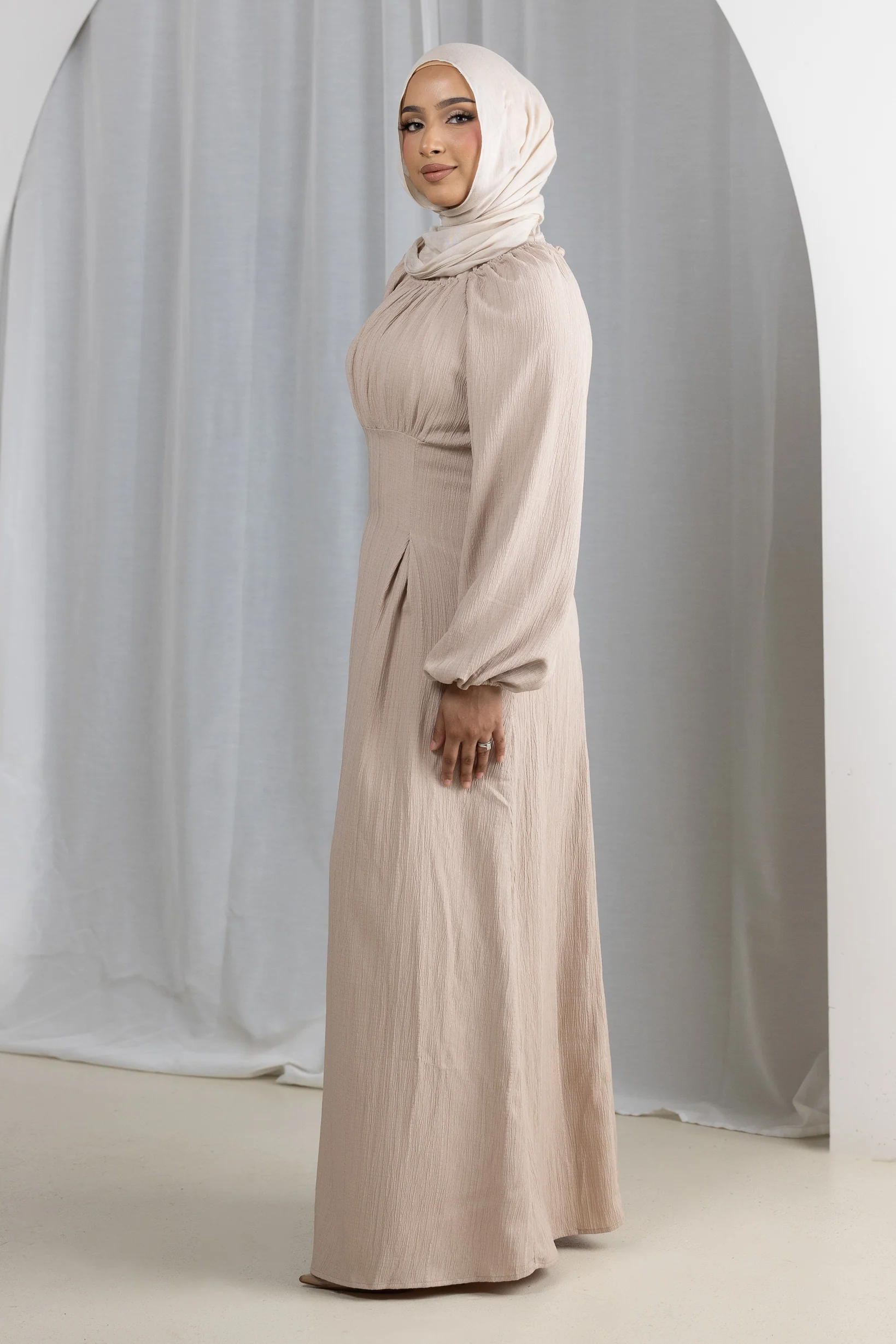 Areem Lace Back Maxi Dress - Image 2