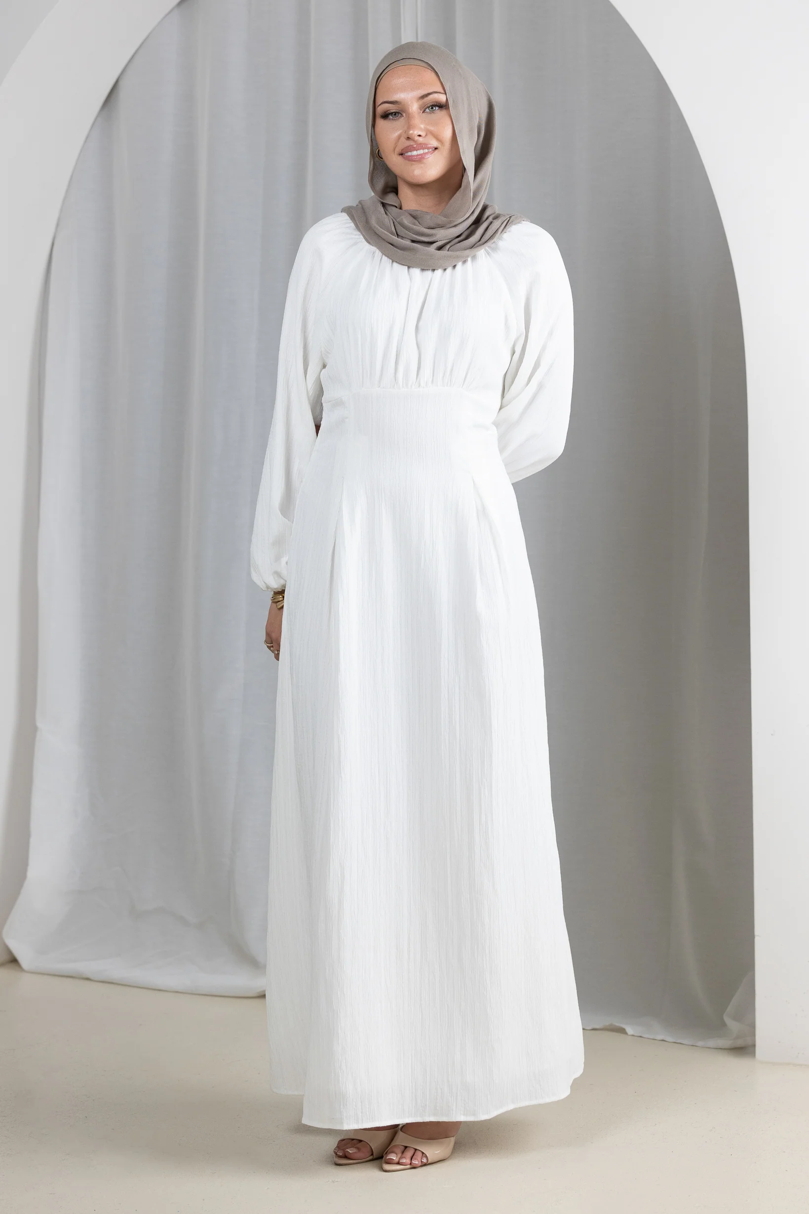 Areem Lace Back Maxi Dress - Image 6