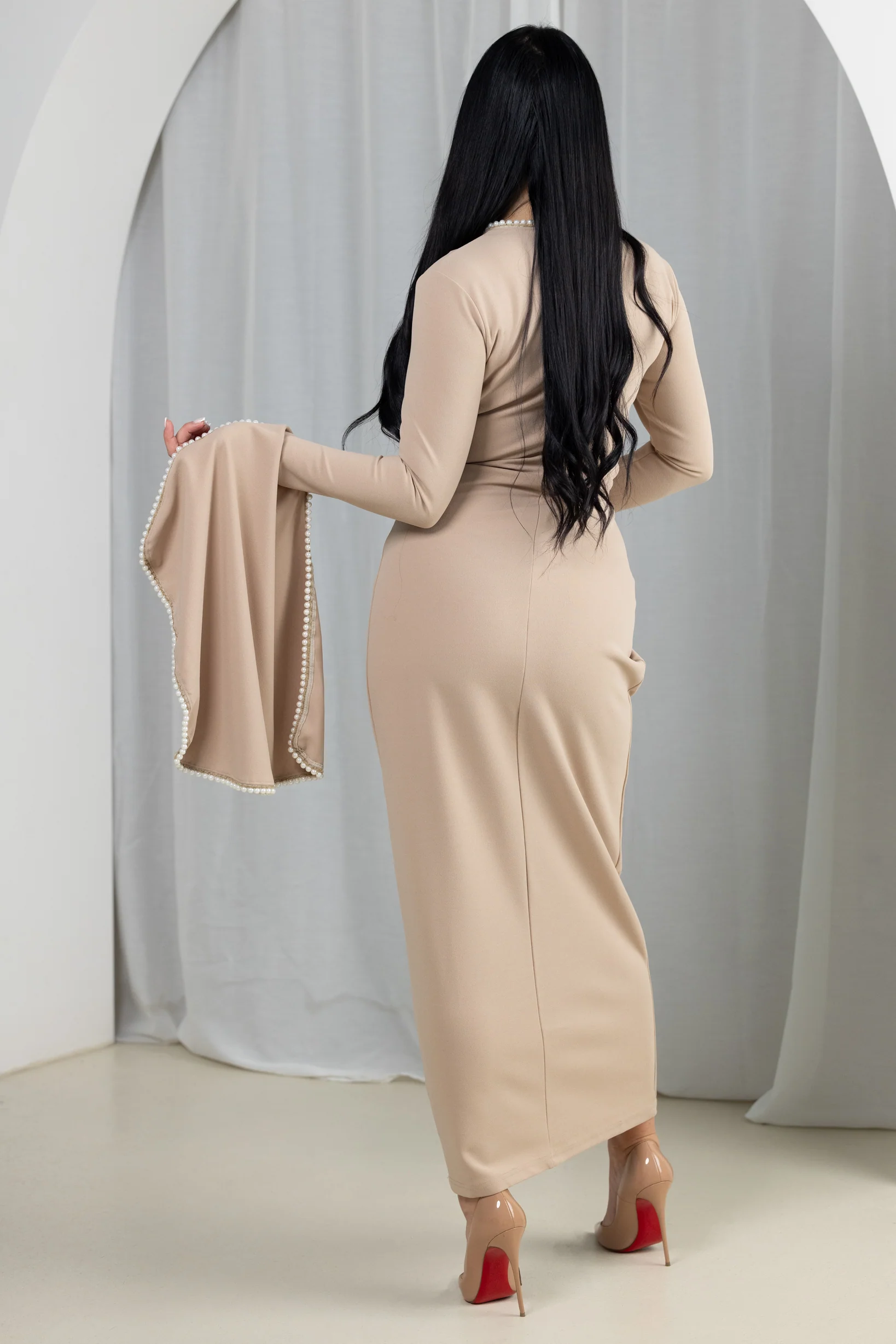 Areem Pearl Evening Dress - Image 10