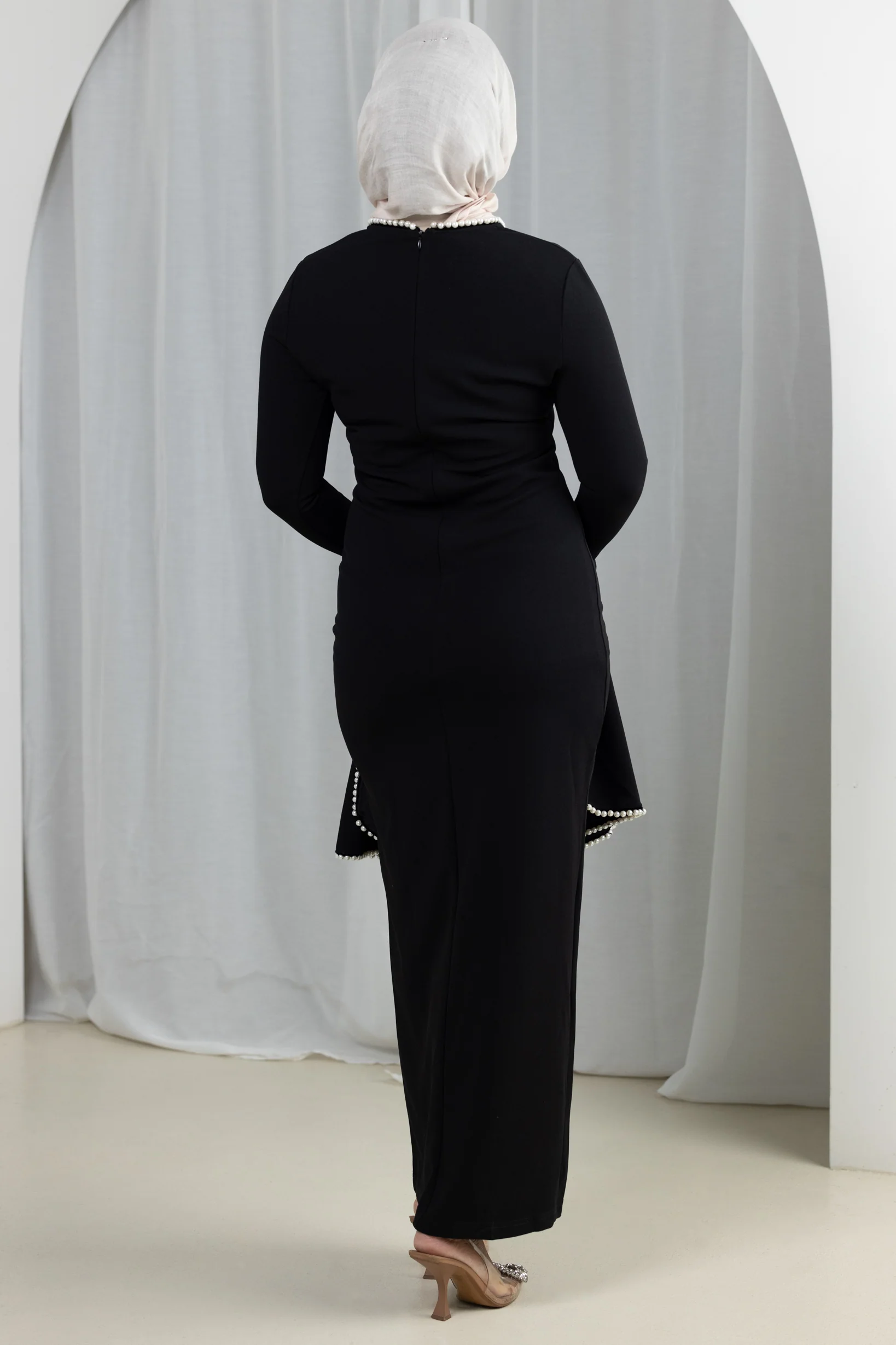 Areem Pearl Evening Dress - Image 4