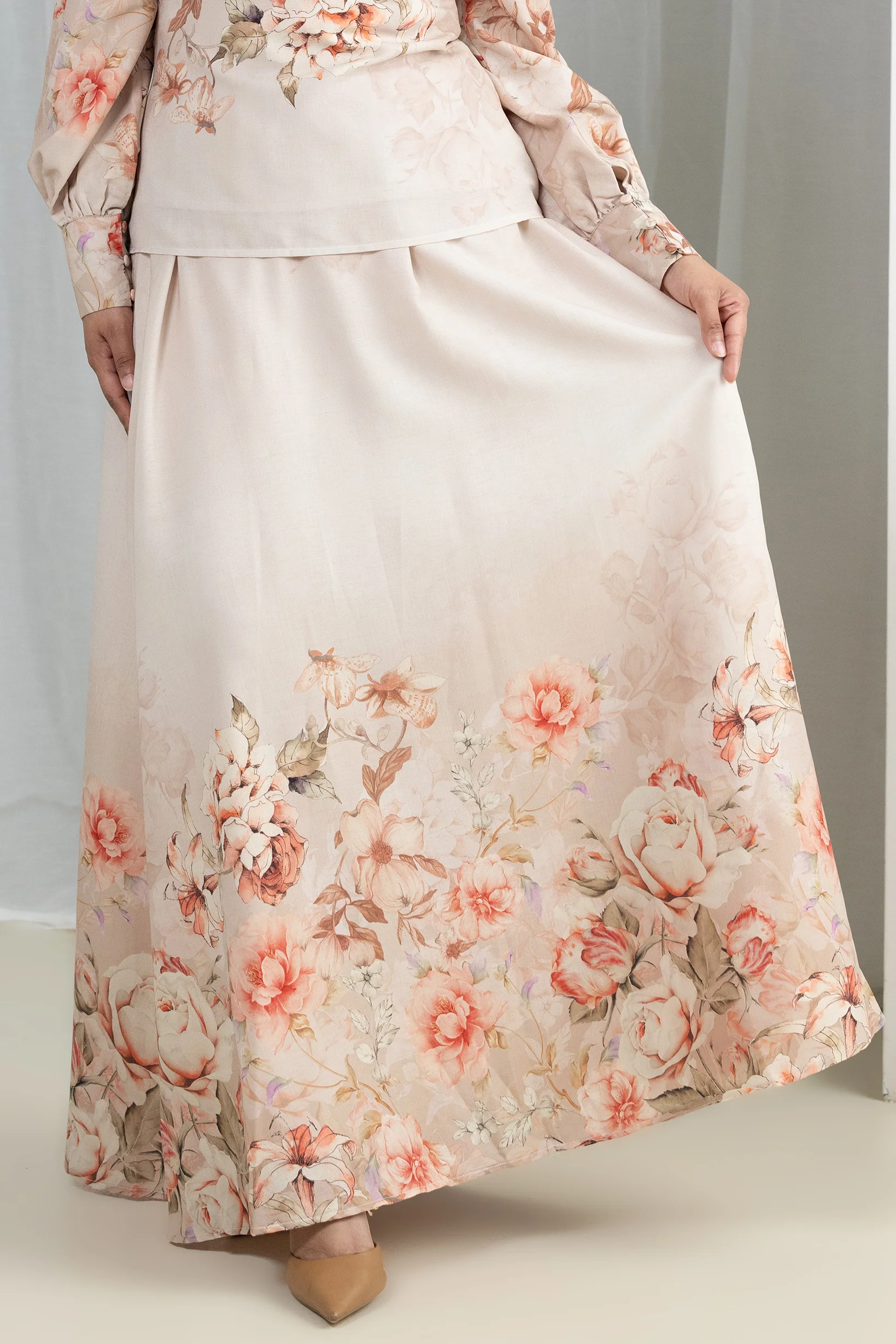 Areem Rune Skirt - Image 2