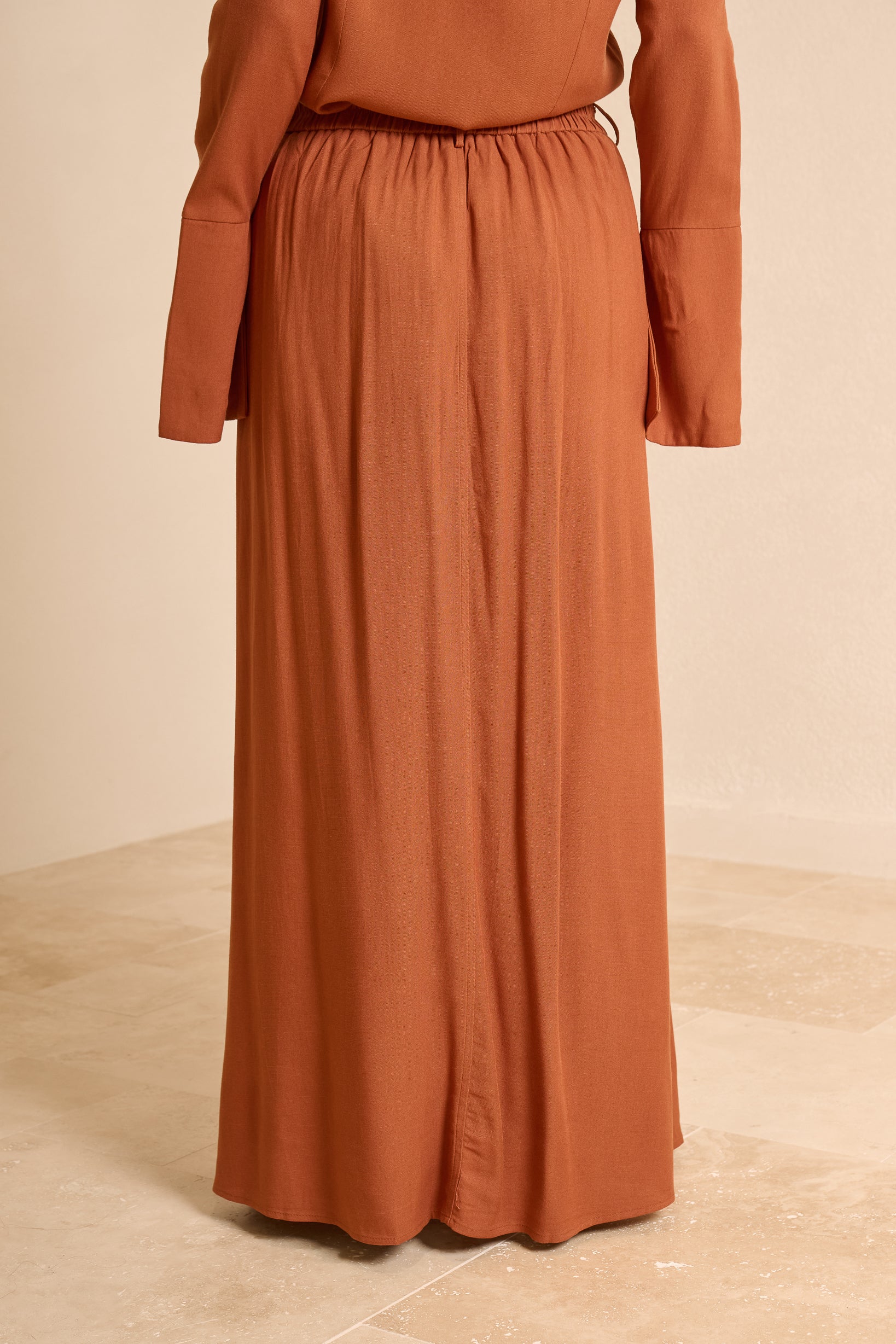 Aurum Mode Skirt - Image 3