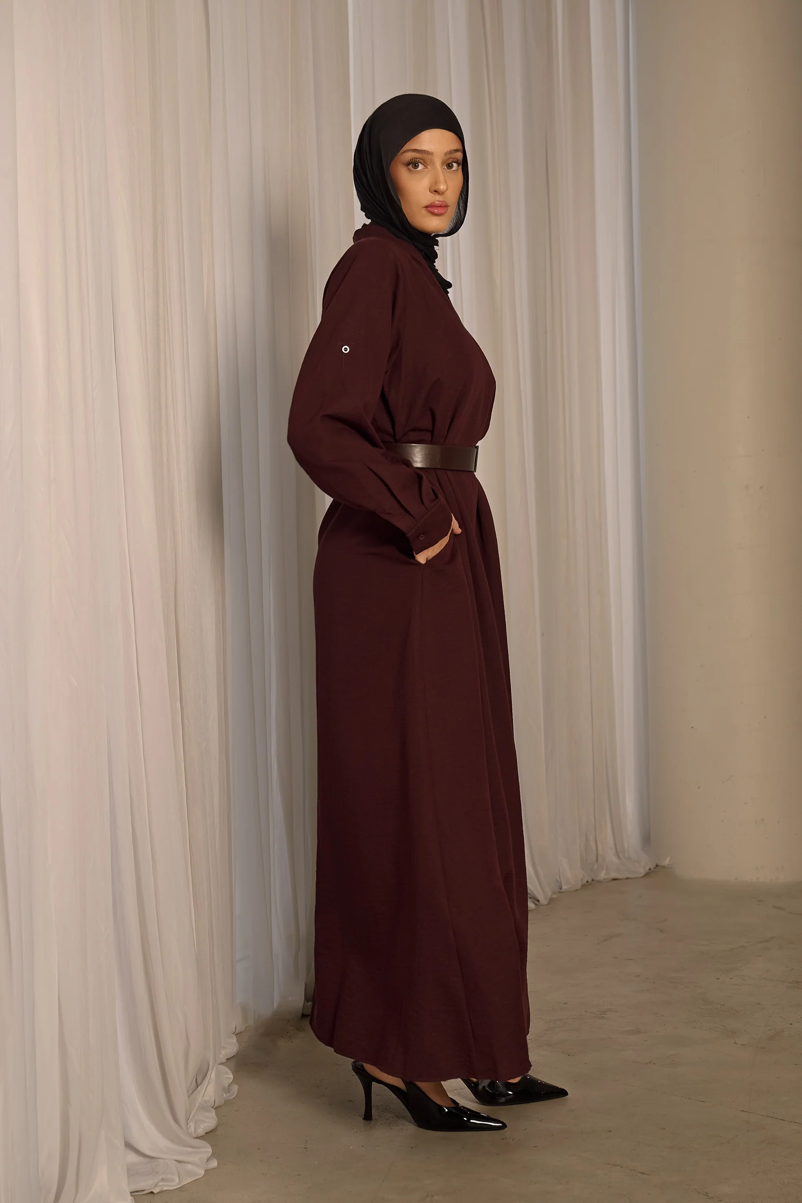 Aurum Veloura Dress - Image 3