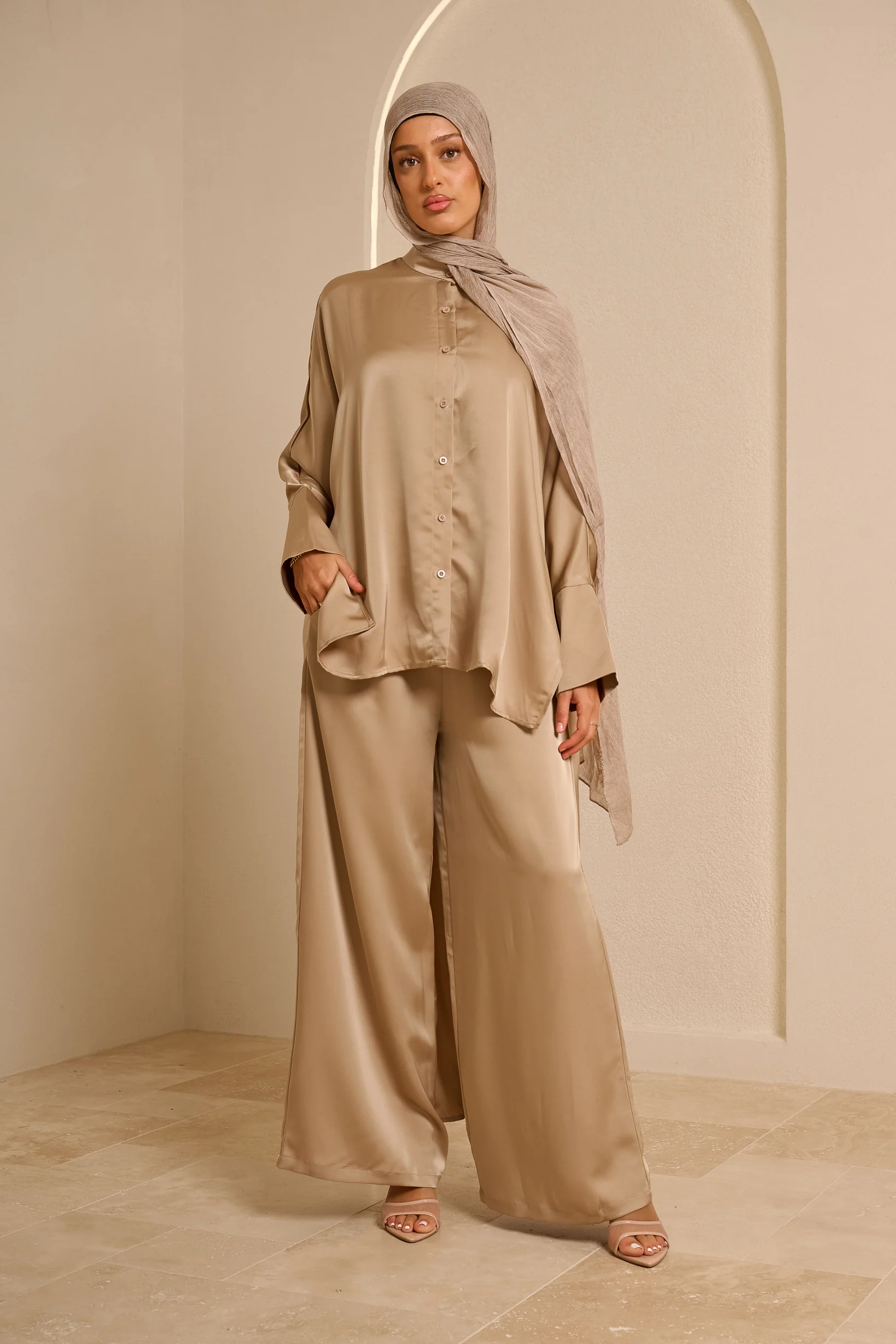 Aurum Zella Set - Image 9