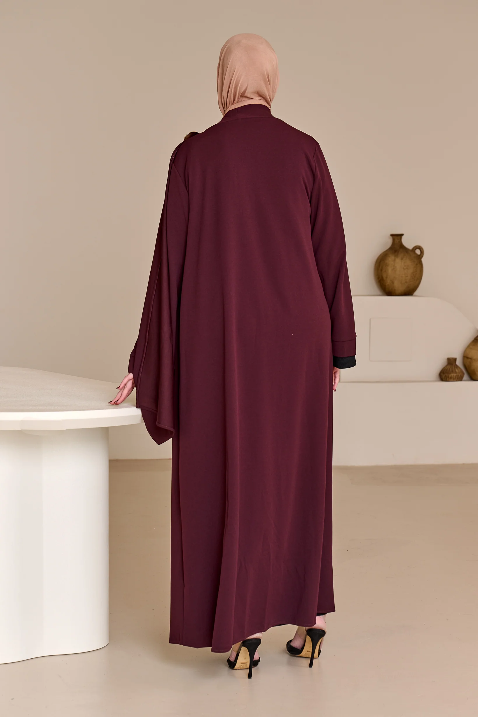 Avette Throw Cardi - Image 12
