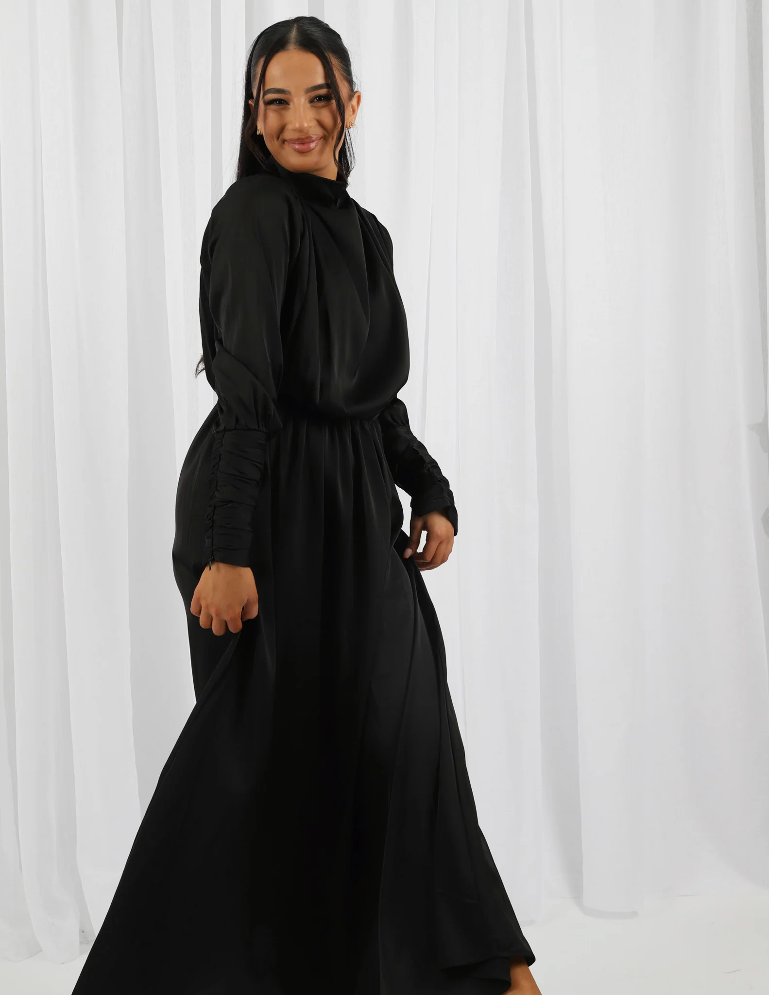 Azaria Satin Detailed Dress - Image 6