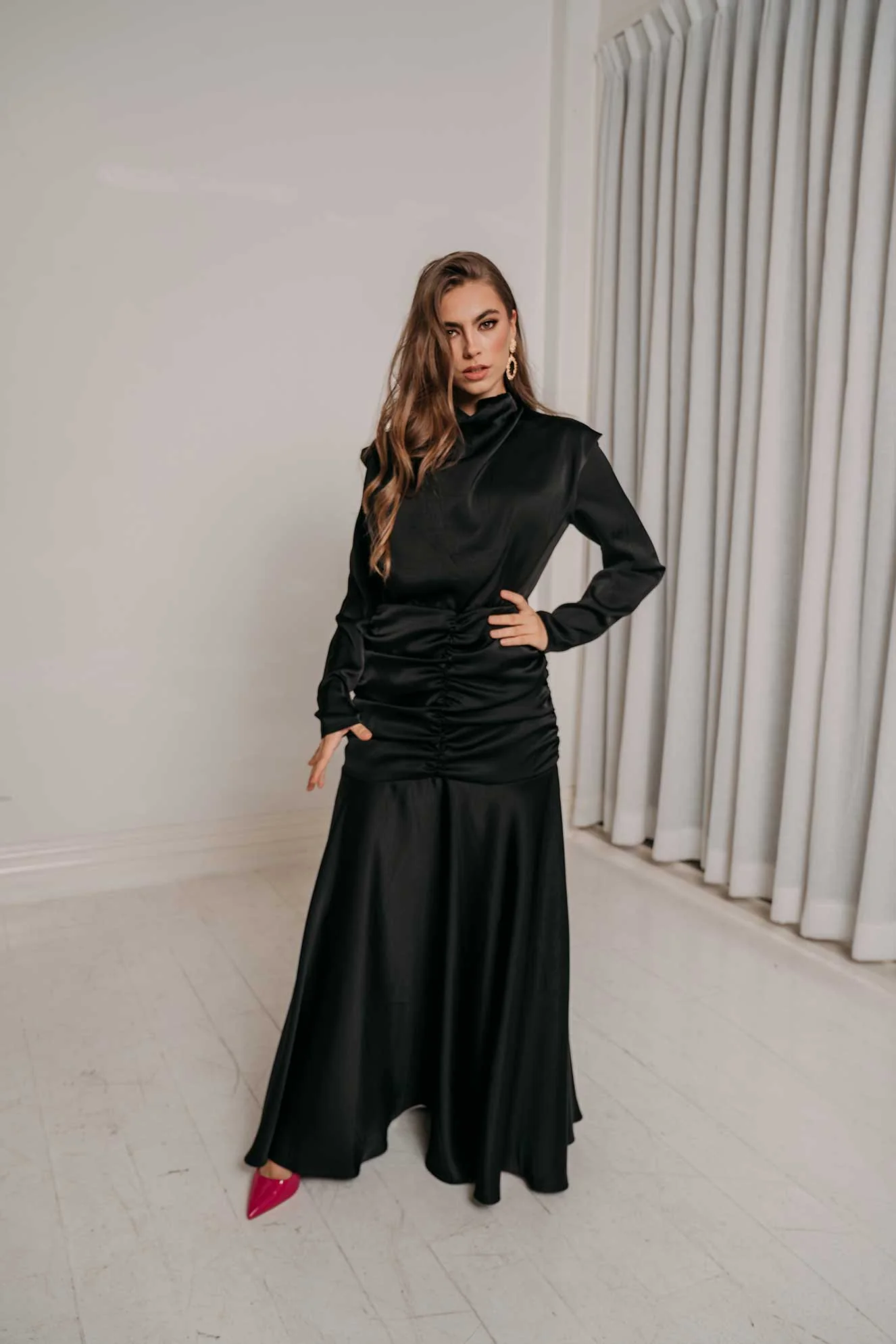 Azora Ruched Waist Dress - Image 5