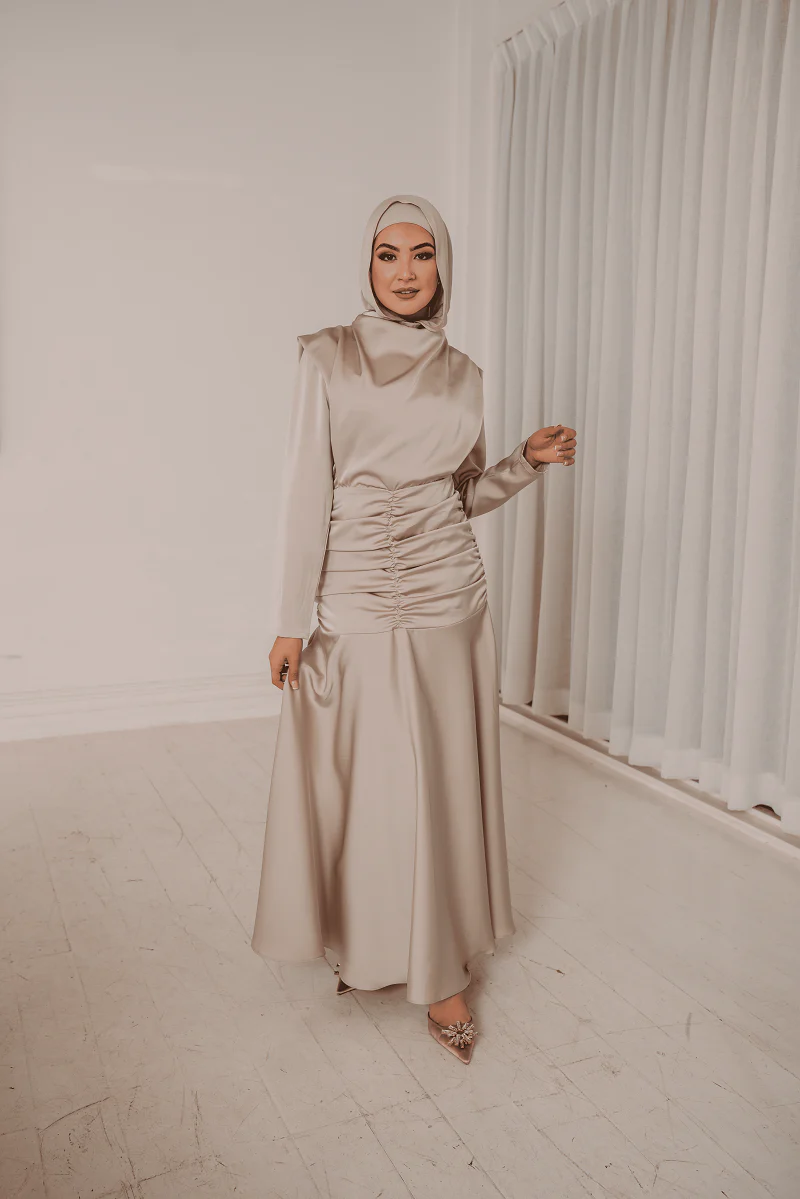 Azora Ruched Waist Dress - Image 9