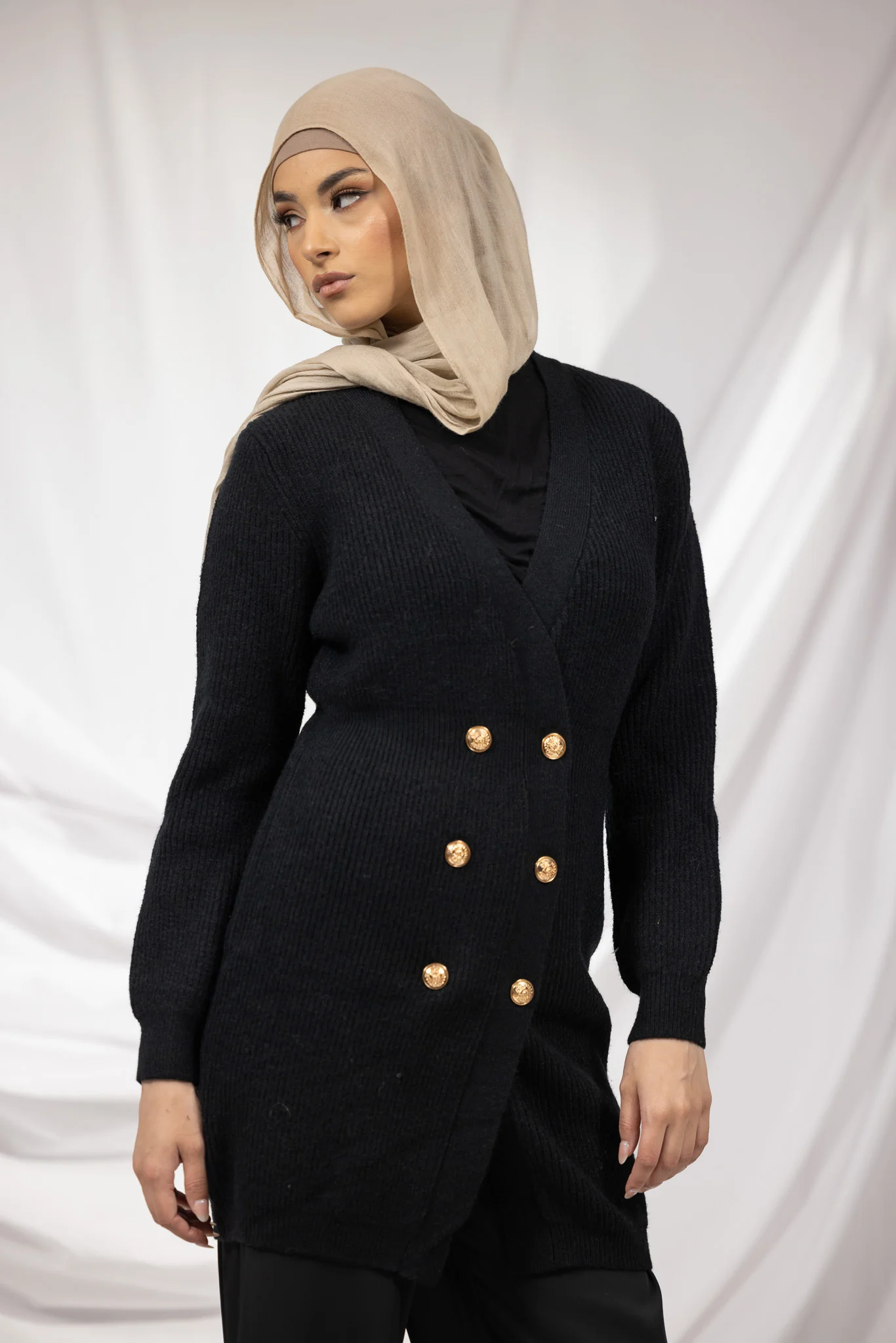 Basic Button Up Knit Cardi - Image 10