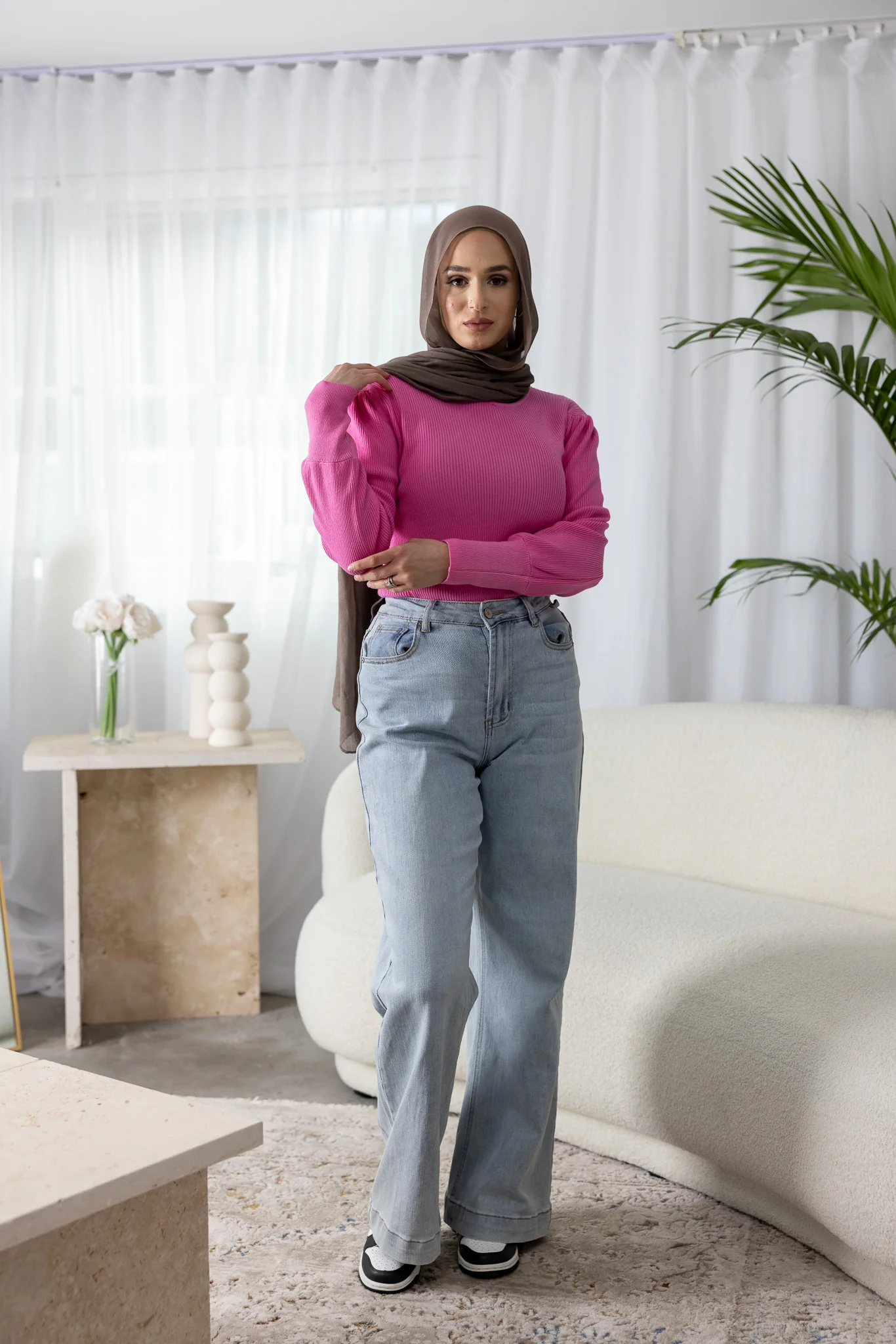 Bella Sleeve Round Neck Jumper - Image 12