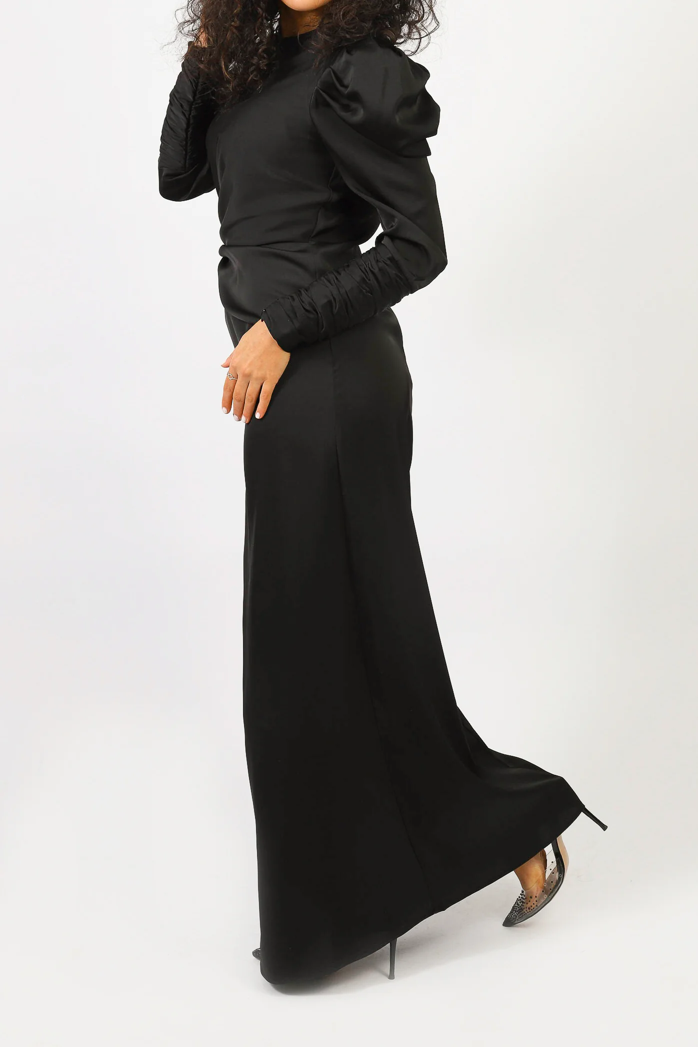 Billow Detailed Maxi Dress - Image 17