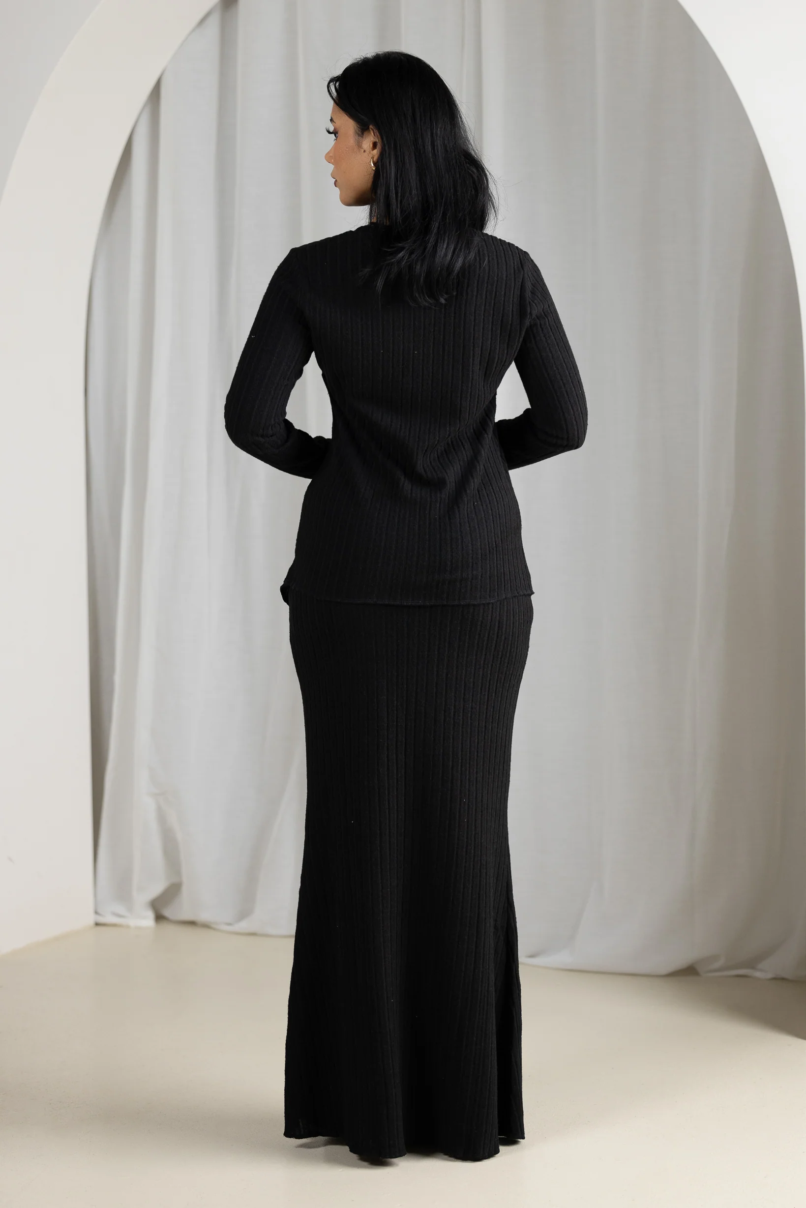 Blanche Knit Skirt - Image 4