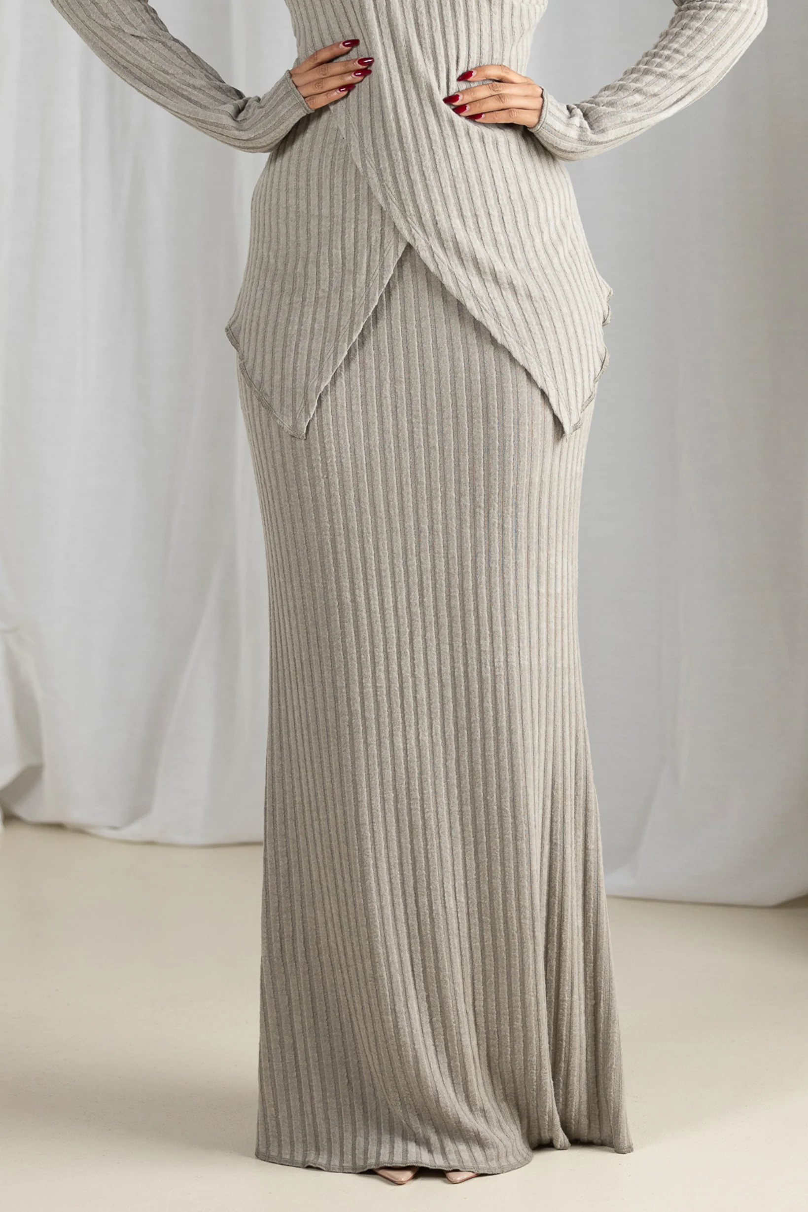 Blanche Knit Skirt - Image 5