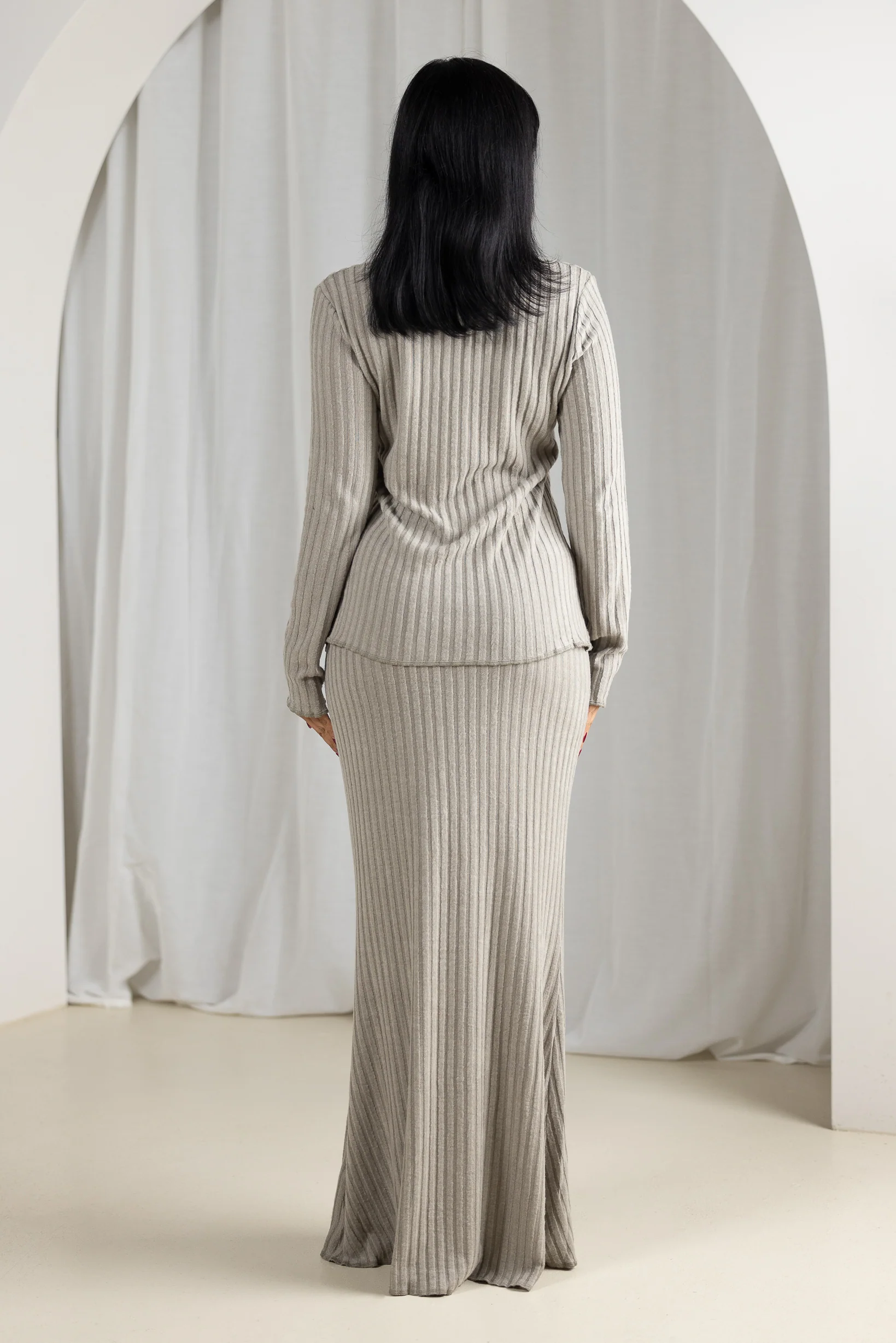 Blanche Knit Skirt - Image 8
