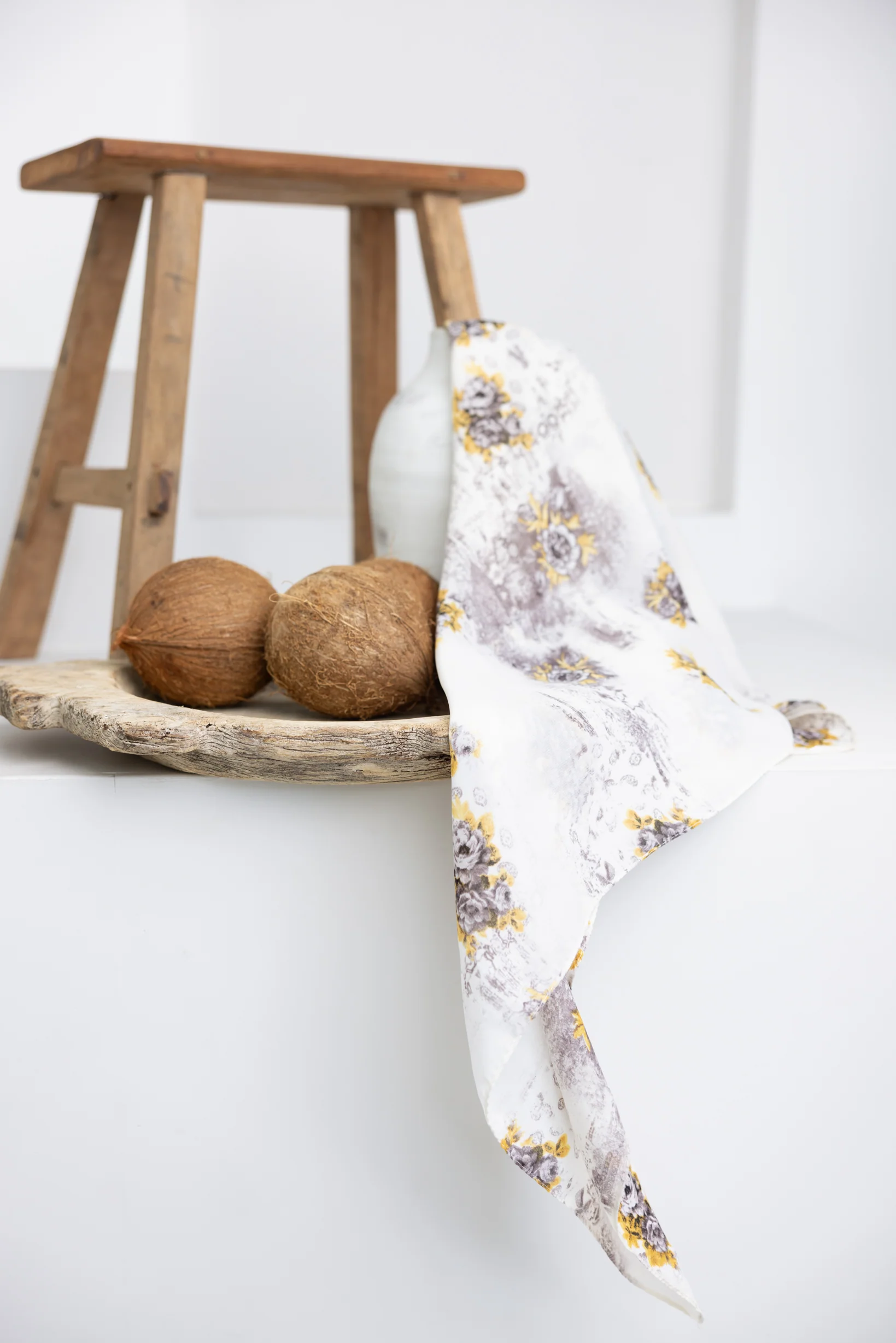 Blossom Square Print Shawl - Image 5