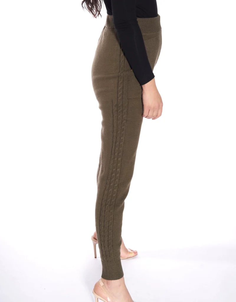 Cable Knit Pants With Pockets - Image 12