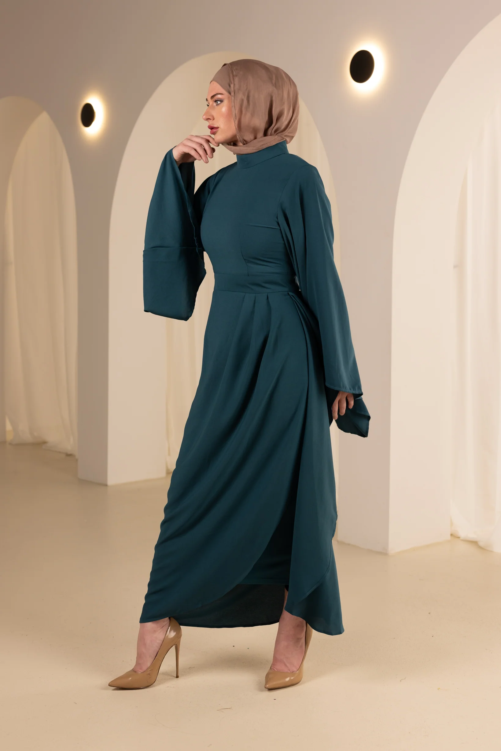 Camille Detailed Dress - Image 4
