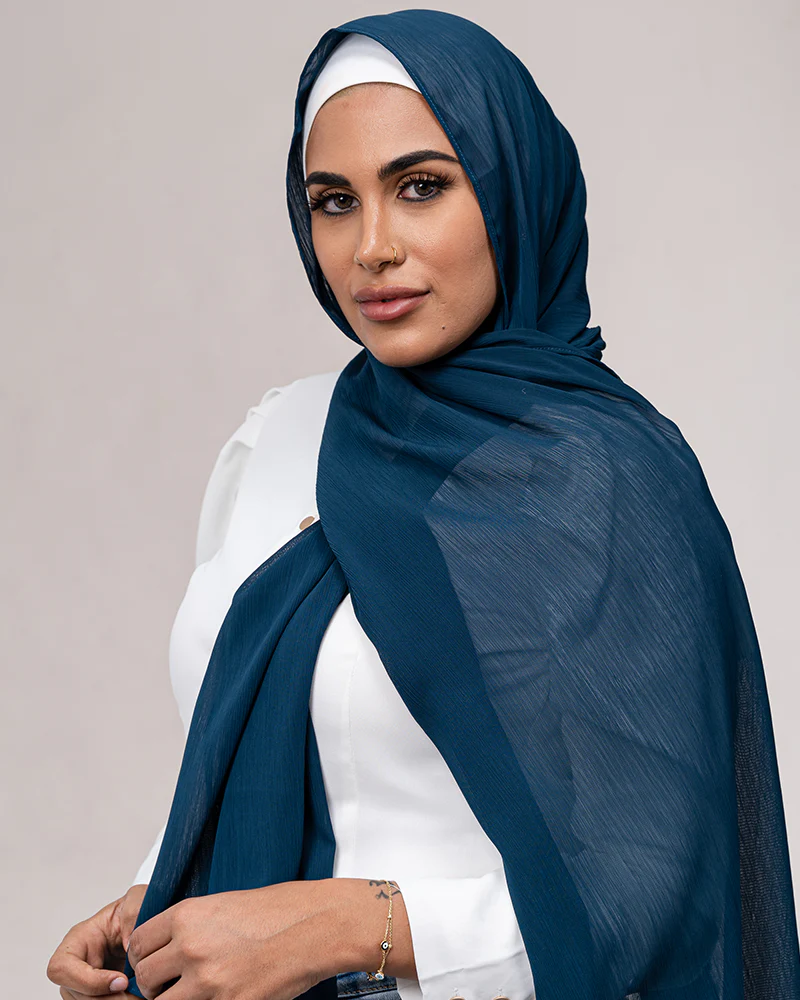 Caspian Shawl - Dark Shades - Image 12