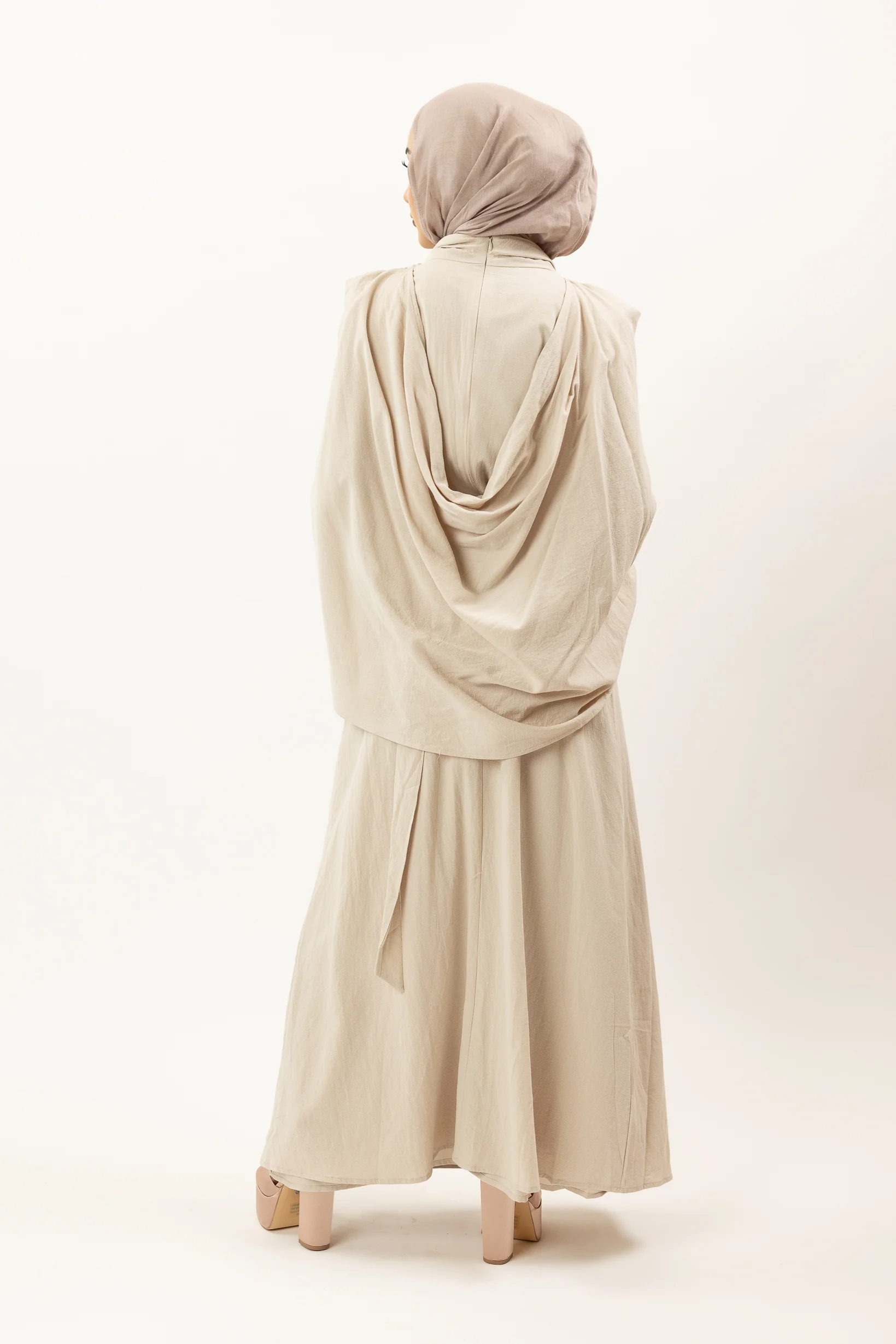 Chaste Detailed Cotton Dress - Image 4