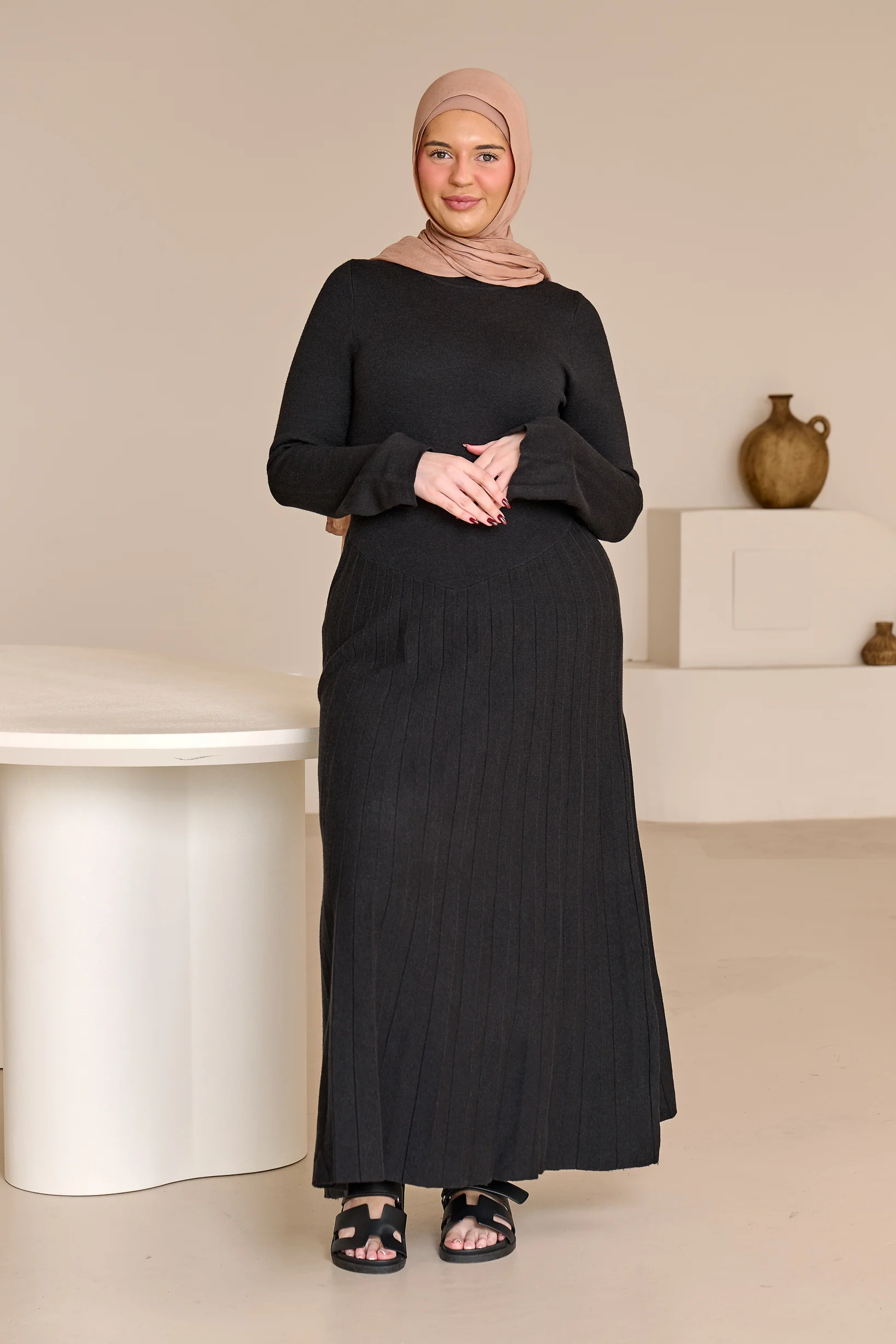 Clara Pleated Knit Dress - Image 6
