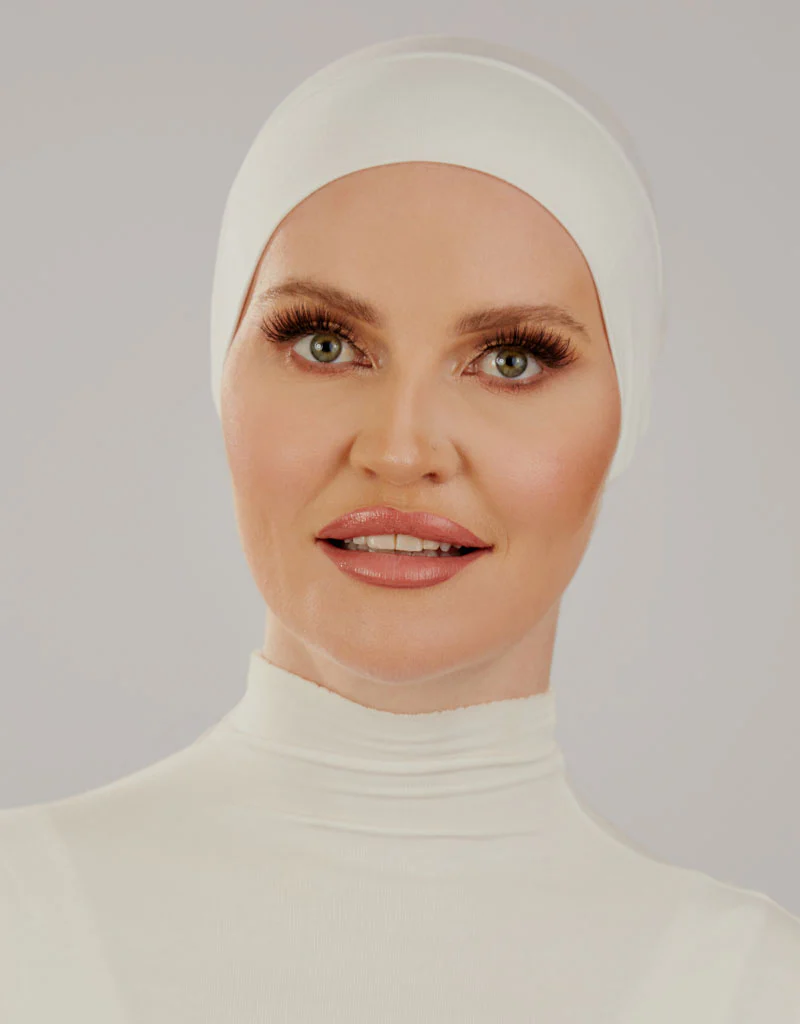 Closed Cap - Shades of White - Image 2