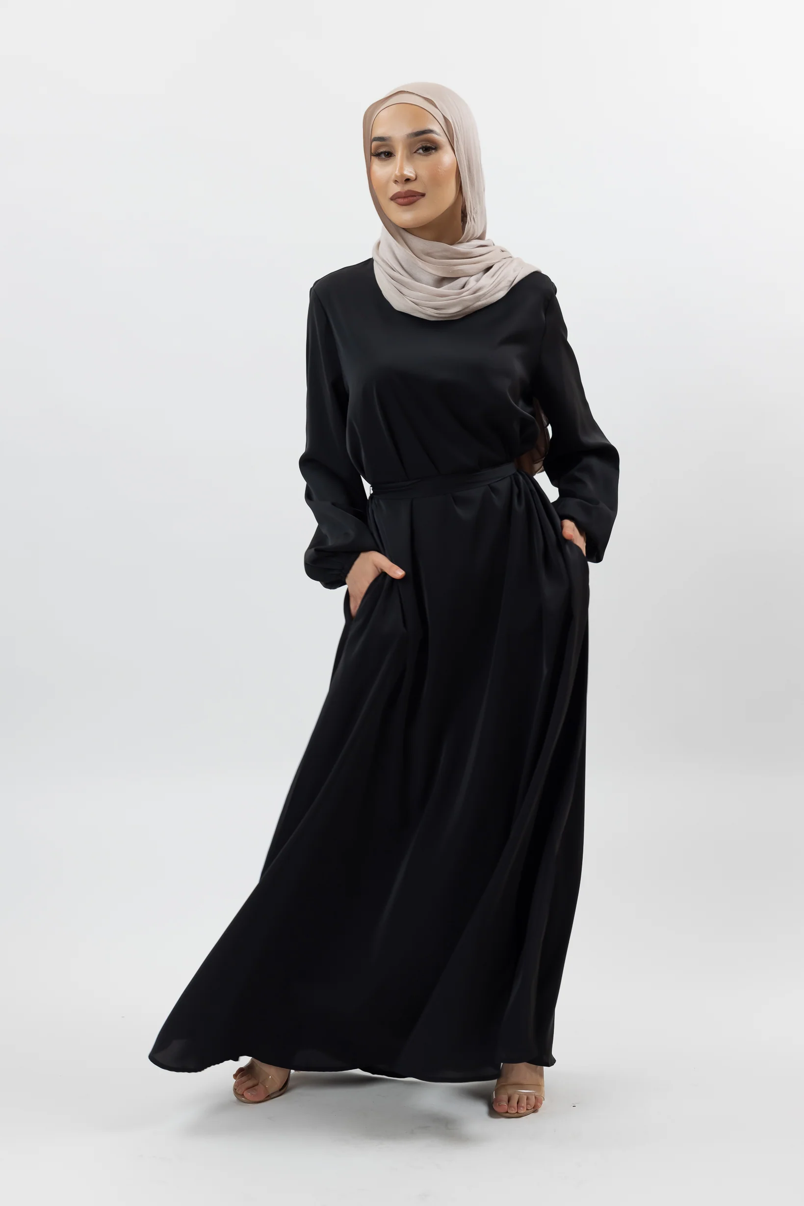 Closed Sleeve Abaya - Shades of Black - Image 8