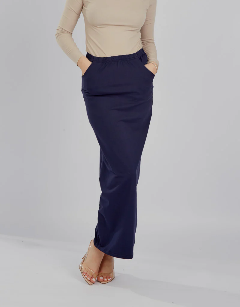 Cotton Pocket Pencil Skirt - Image 12