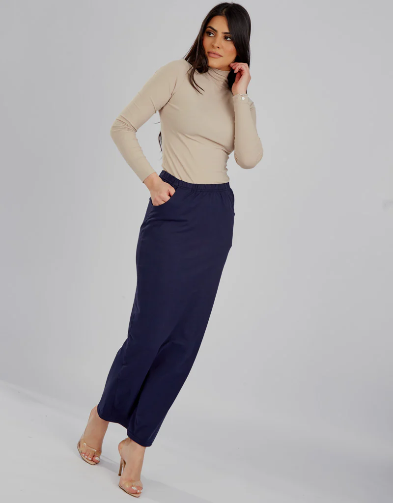 Cotton Pocket Pencil Skirt - Image 14