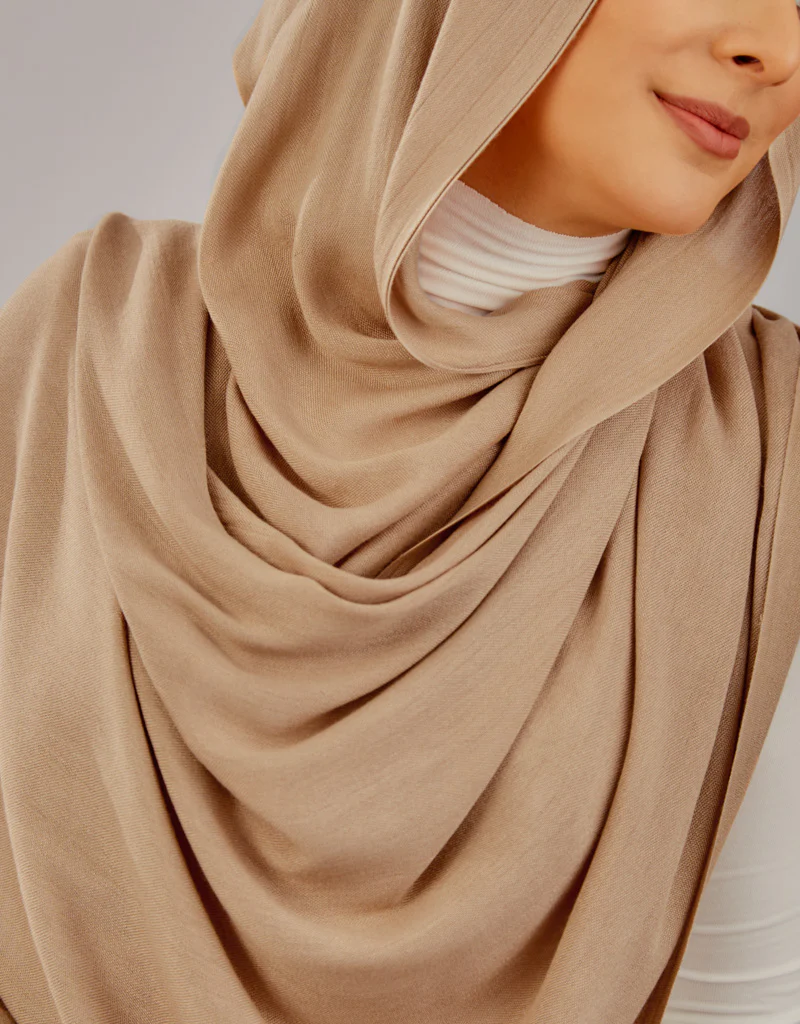 Cotton Tassel Twisted Shawl - Shades of Light Brown - Image 4
