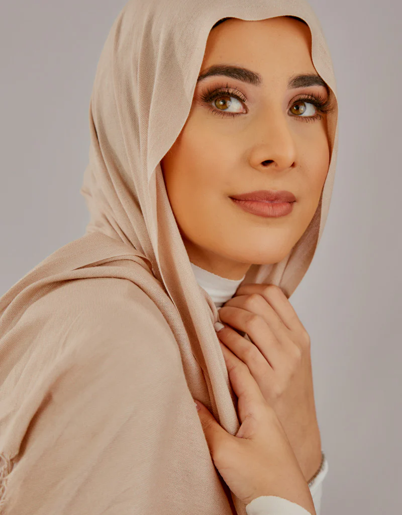 Cotton Tassel Twisted Shawl - Shades of Light Nude - Image 9