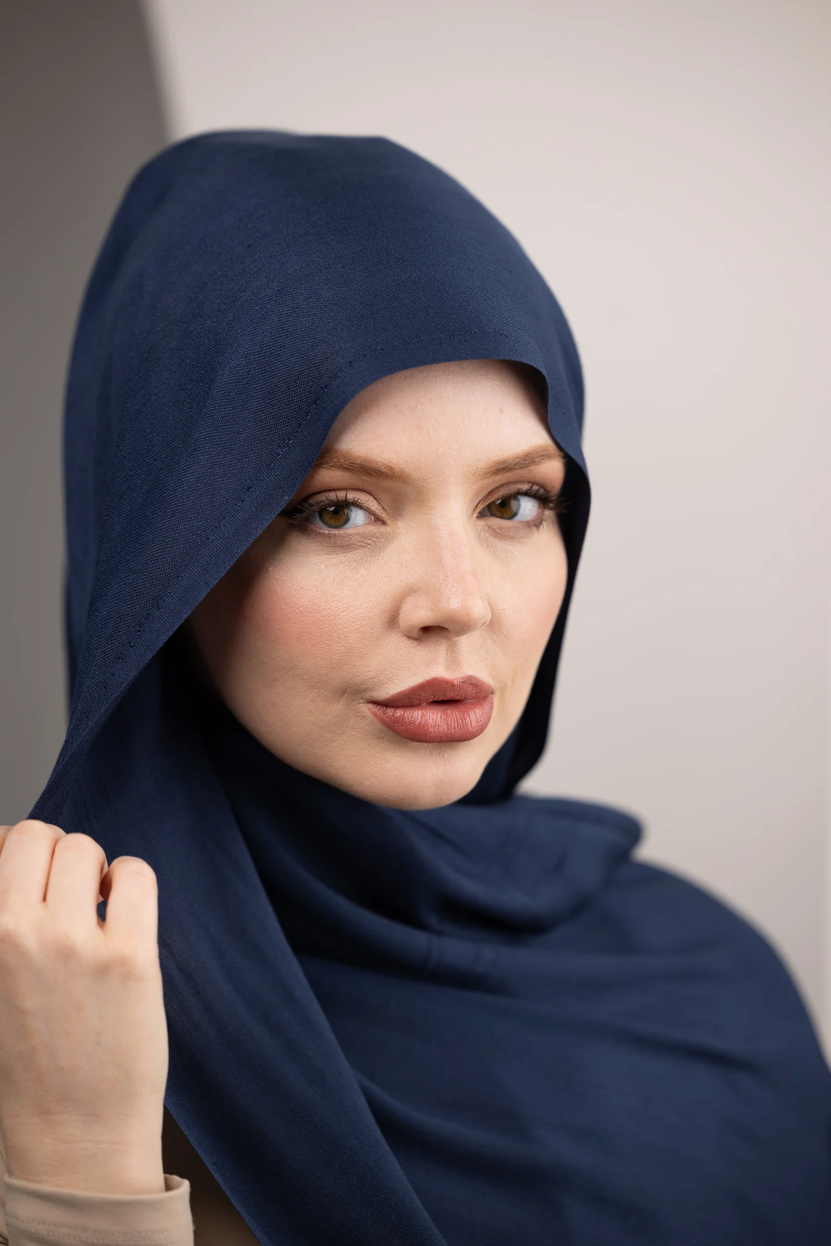 Cotton Tassleless Shawl - Shades of Blue
