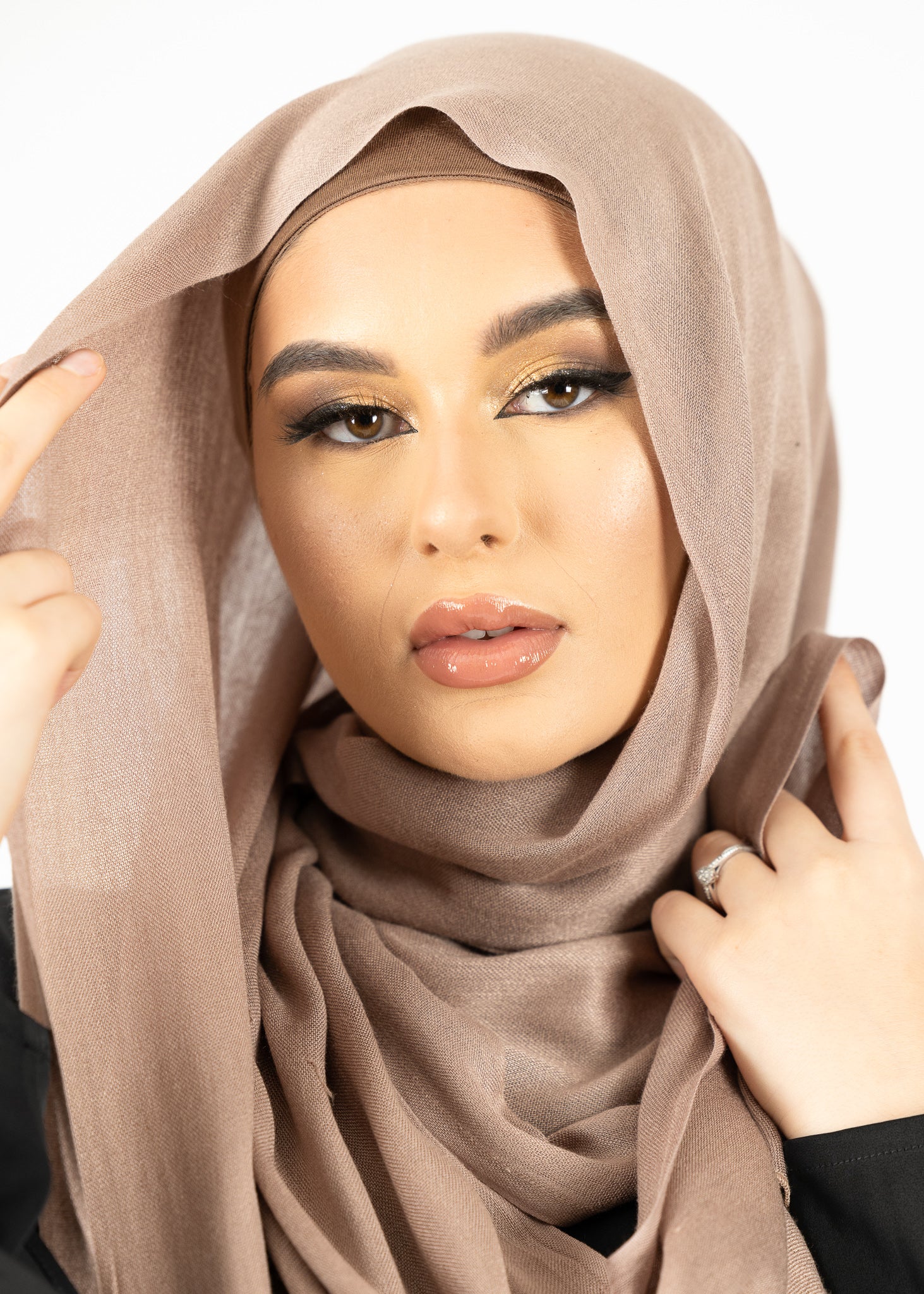 Cotton Tassleless Shawl - Shades of Dark Nude - Image 8