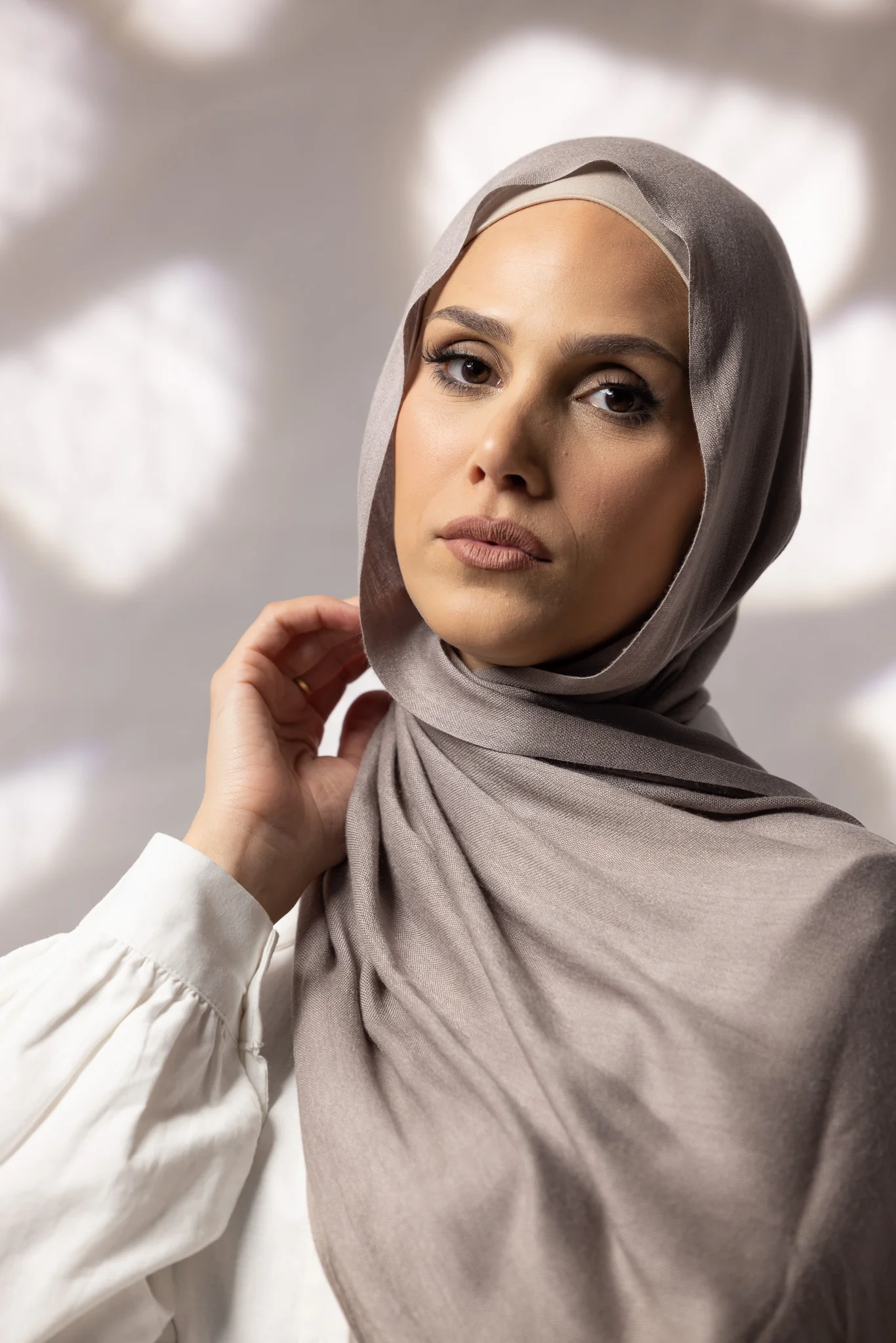 Cotton Tassleless Shawl - Shades of Grey - Image 8