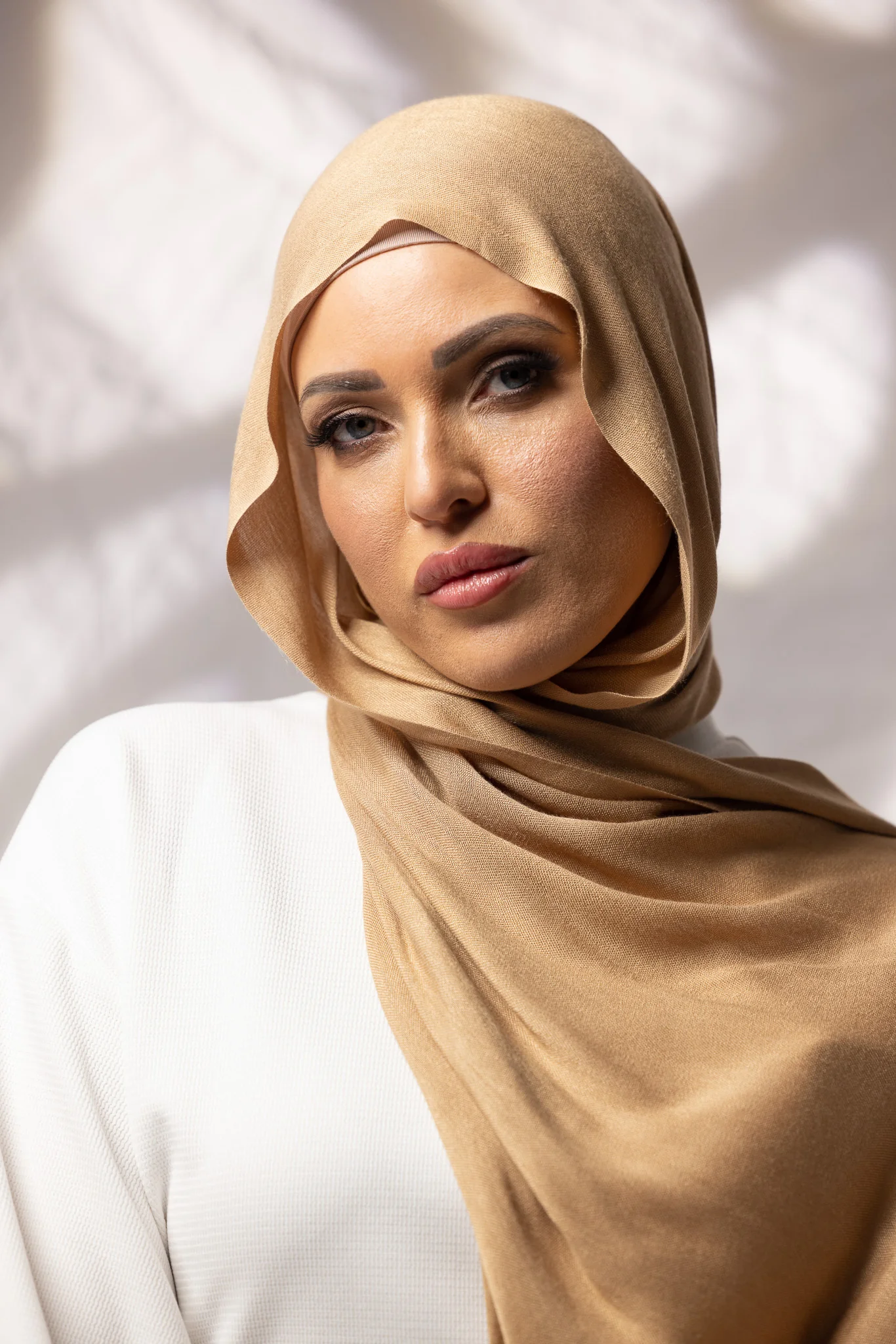 Cotton Tassleless Shawl - Shades of Light Brown - Image 6