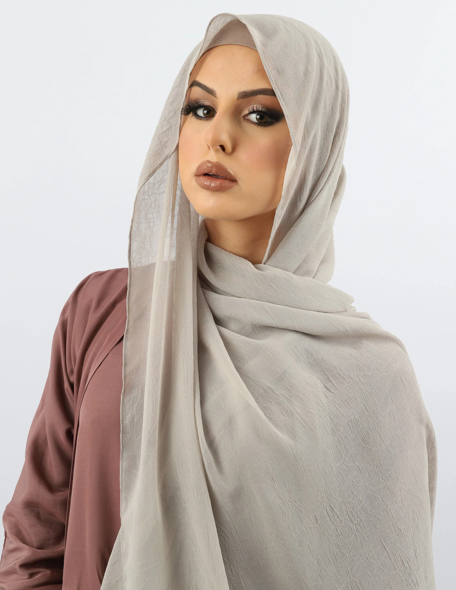 Crinkled Chiffon Shawl - Image 3