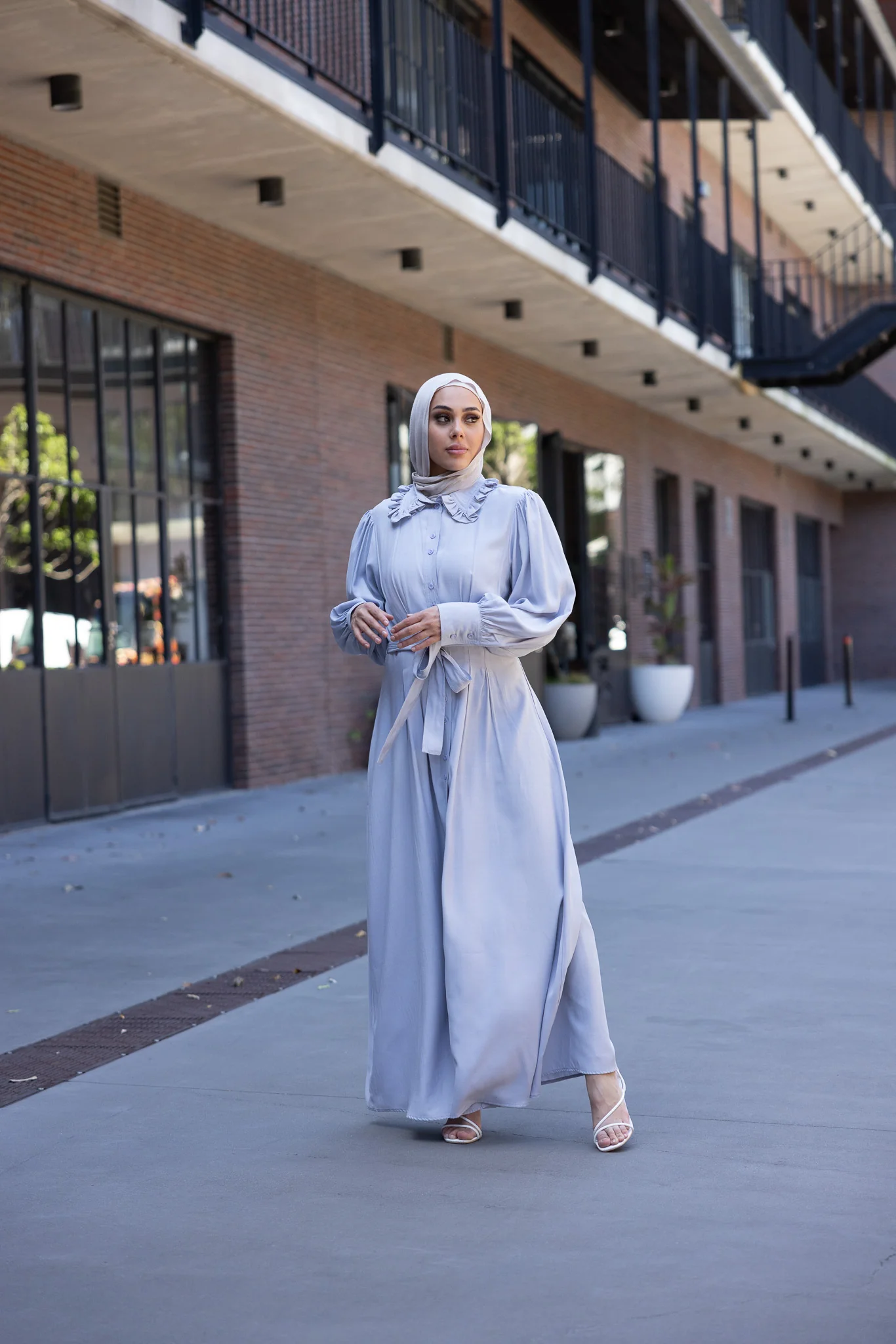 Damaris Detailed Dress - Image 7