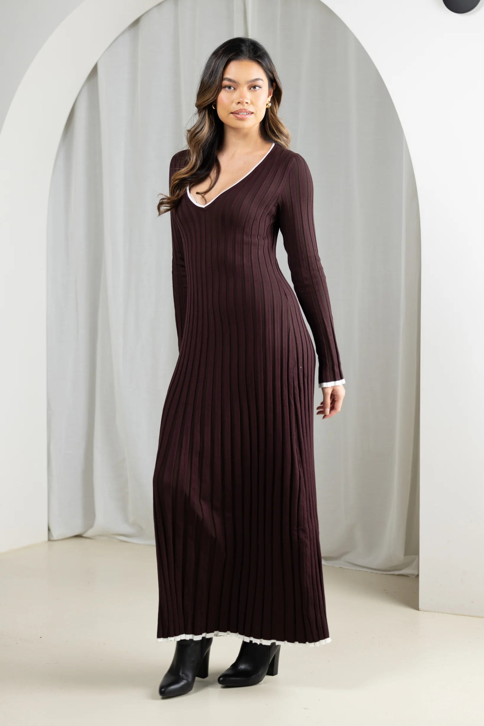 Daria Knit Dress - Image 4