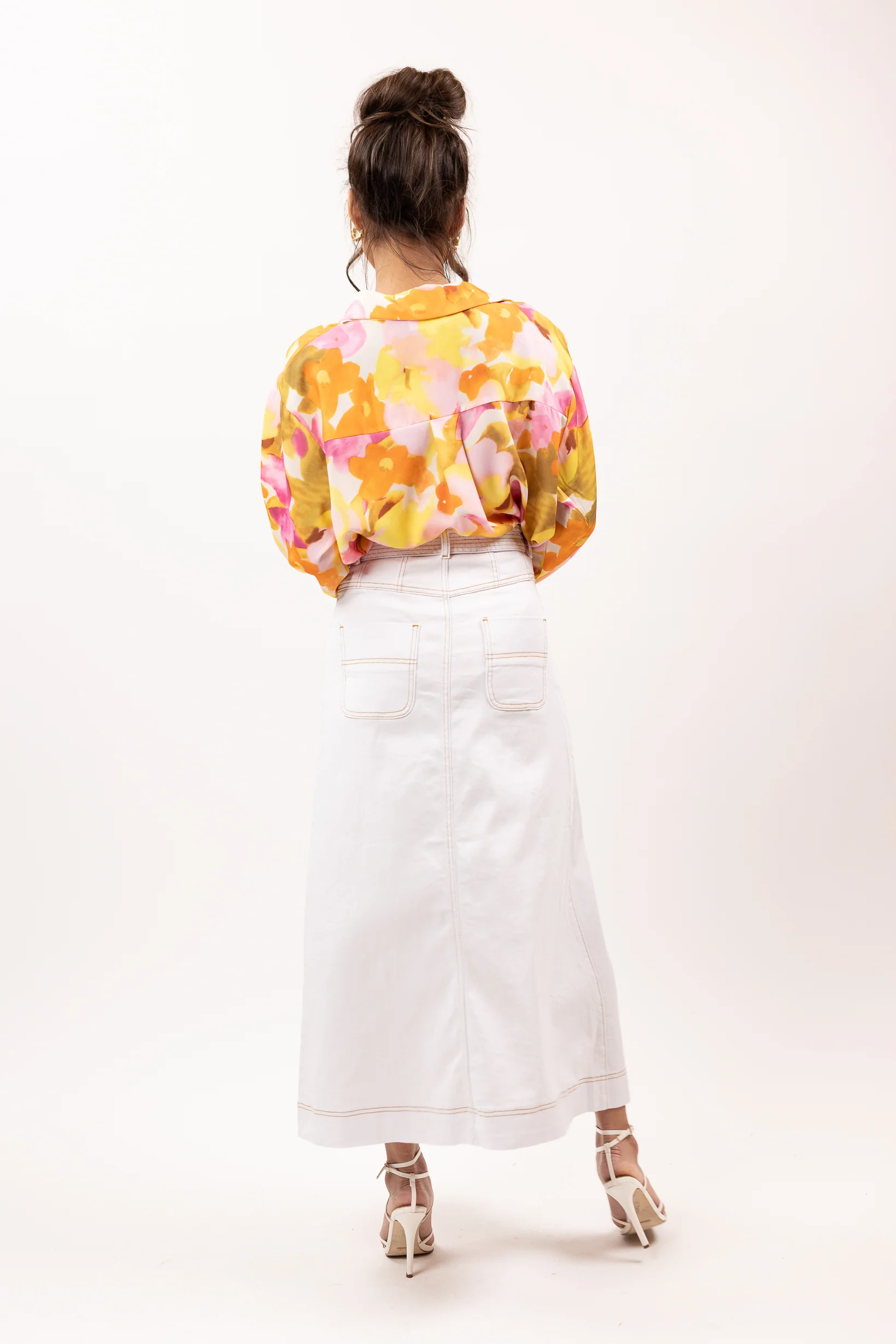 Denim Skirt Button Up With Belt - Image 5