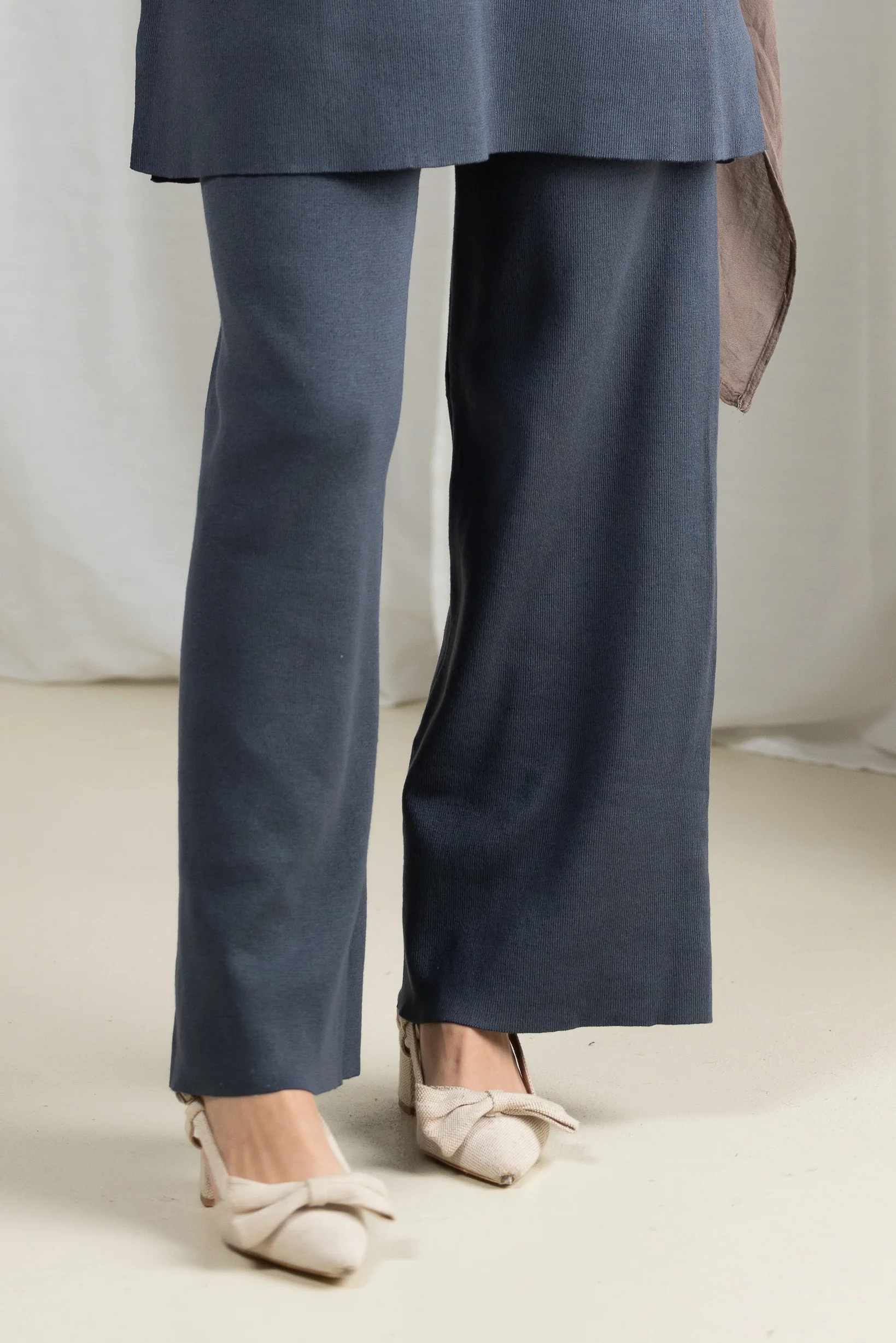Donna Knit Set - Image 4