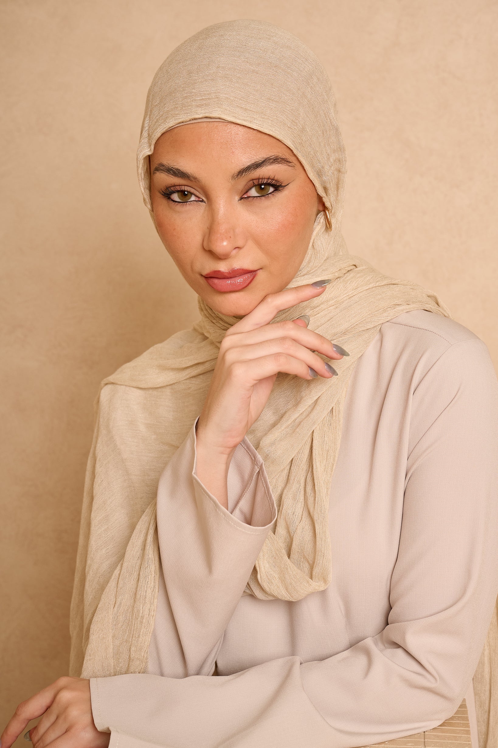 Èlan Luxe Crinkled Shawl - Shades of Light Nude