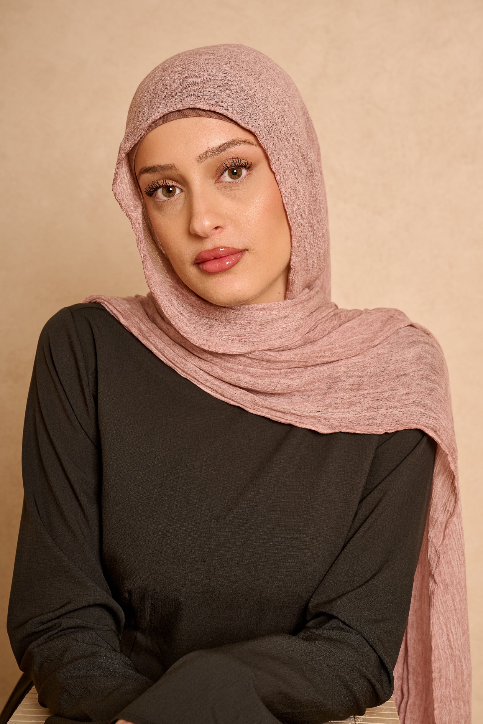 Èlan Luxe Crinkled Shawl - Shades of Purple - Image 3