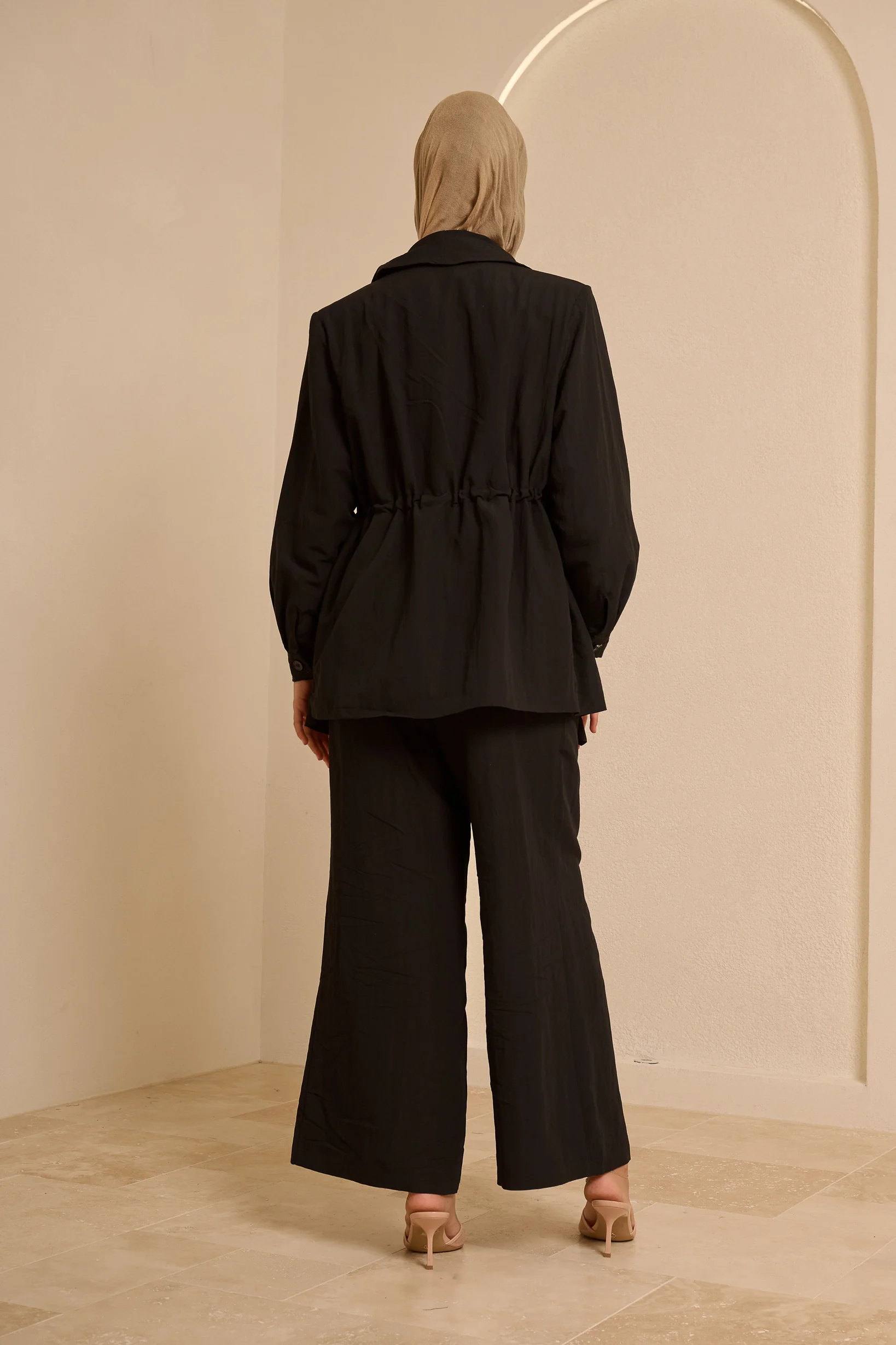 Èlan Sable Jacket - Image 10