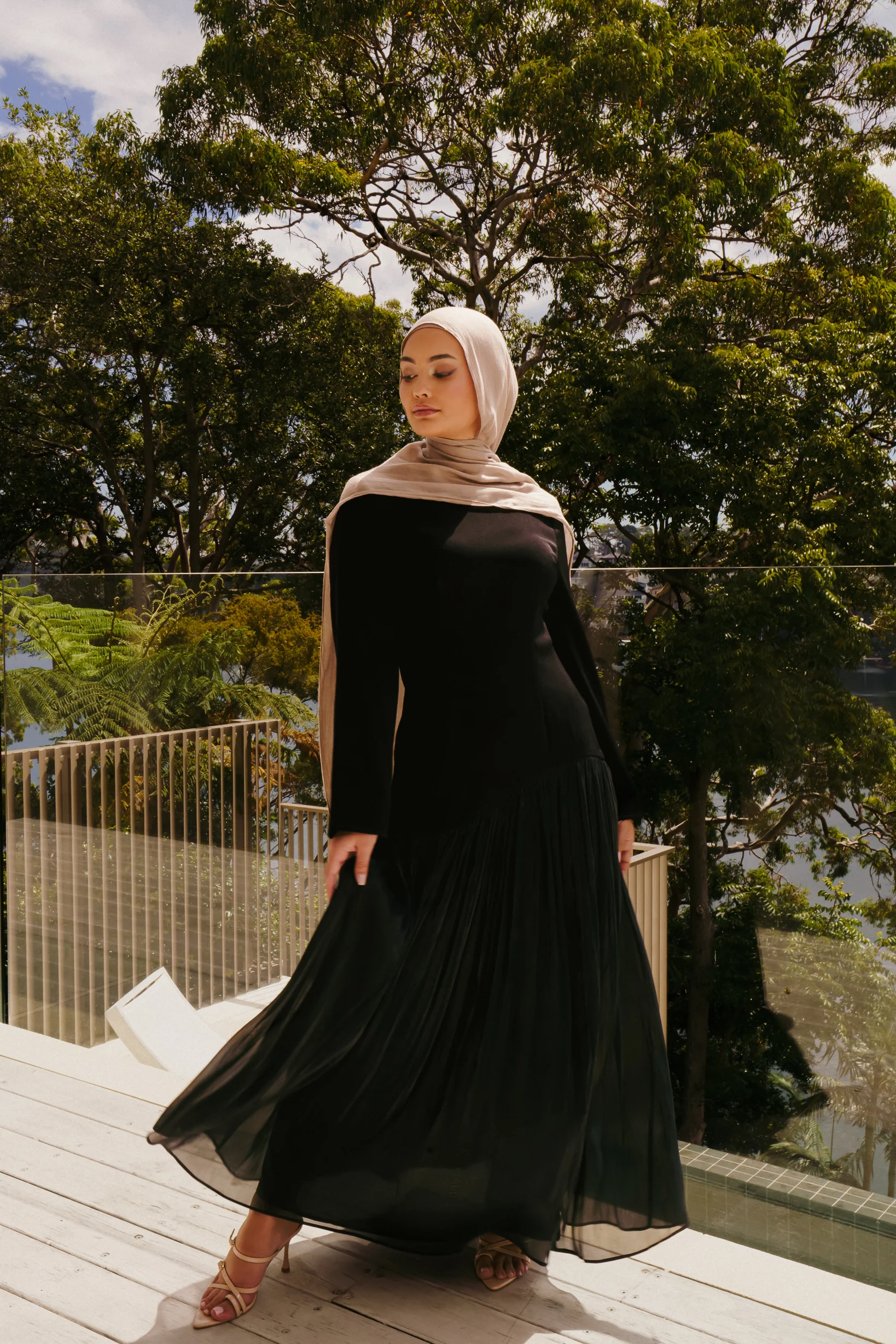 Èlan Thea Dress - Image 10